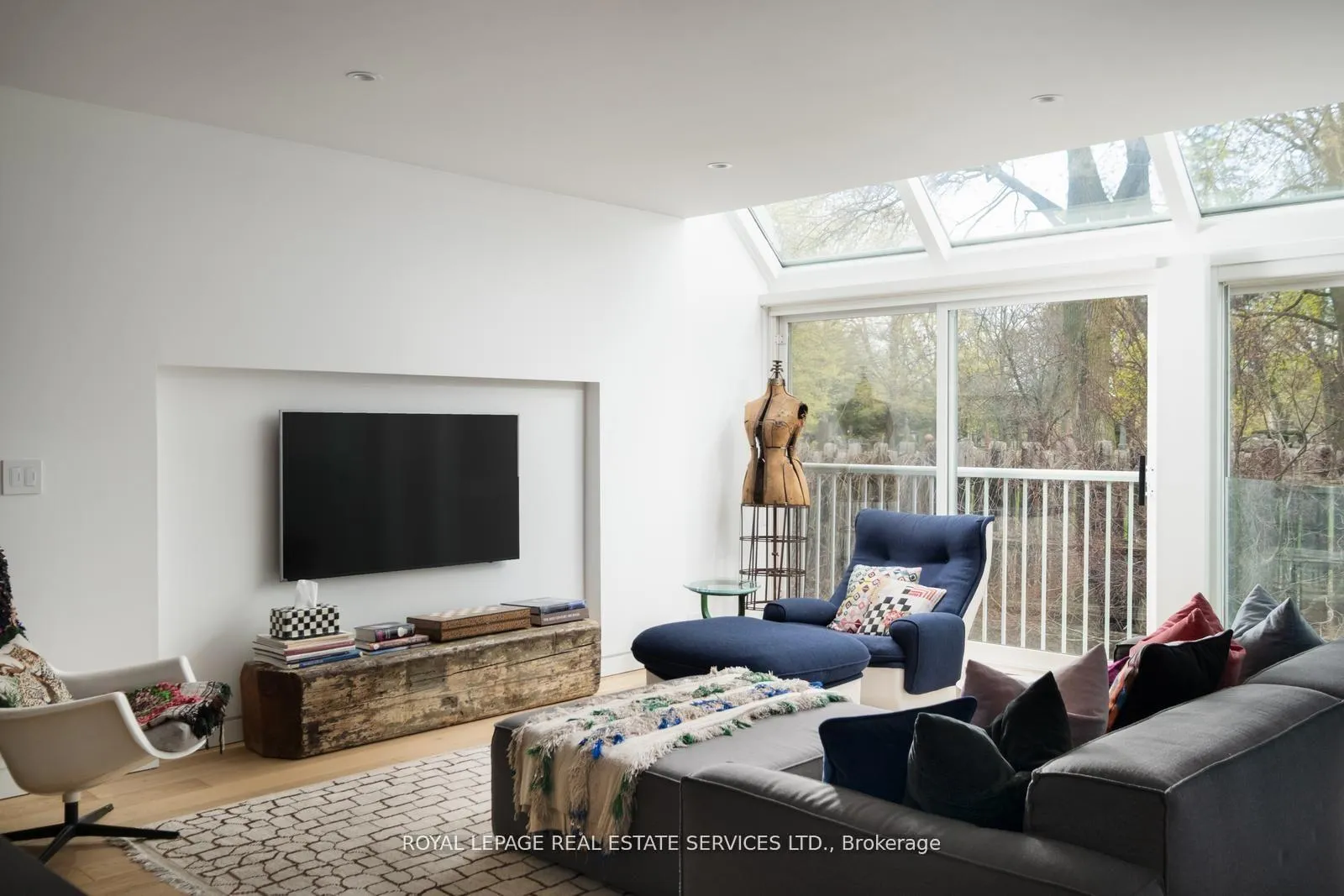 Photo 1 of Unit 16, 390 Wellesley Street E, Toronto, Cabbagetown-South St. James Town — HOMEH