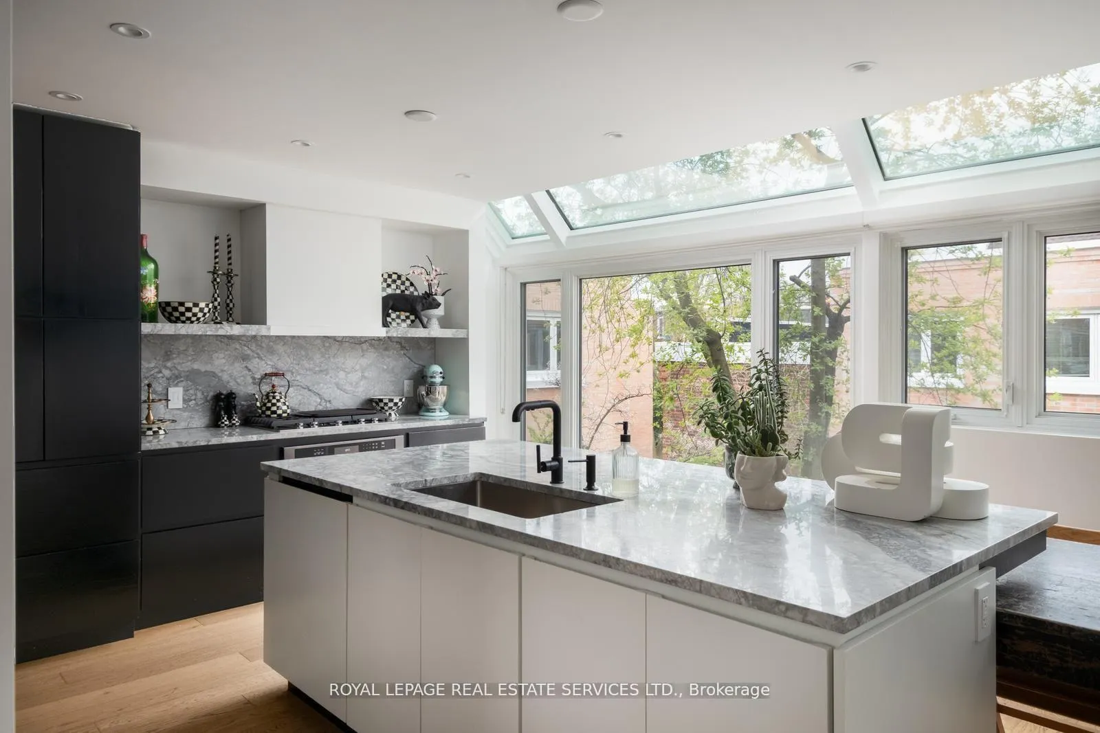 Photo 7 of Unit 16, 390 Wellesley Street E, Toronto, Cabbagetown-South St. James Town — HOMEH