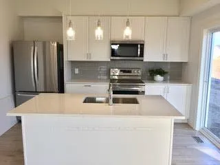 Photo 2 of 72 Campbell Crescent, Prince Edward County, South Marysburg Ward — HOMEH