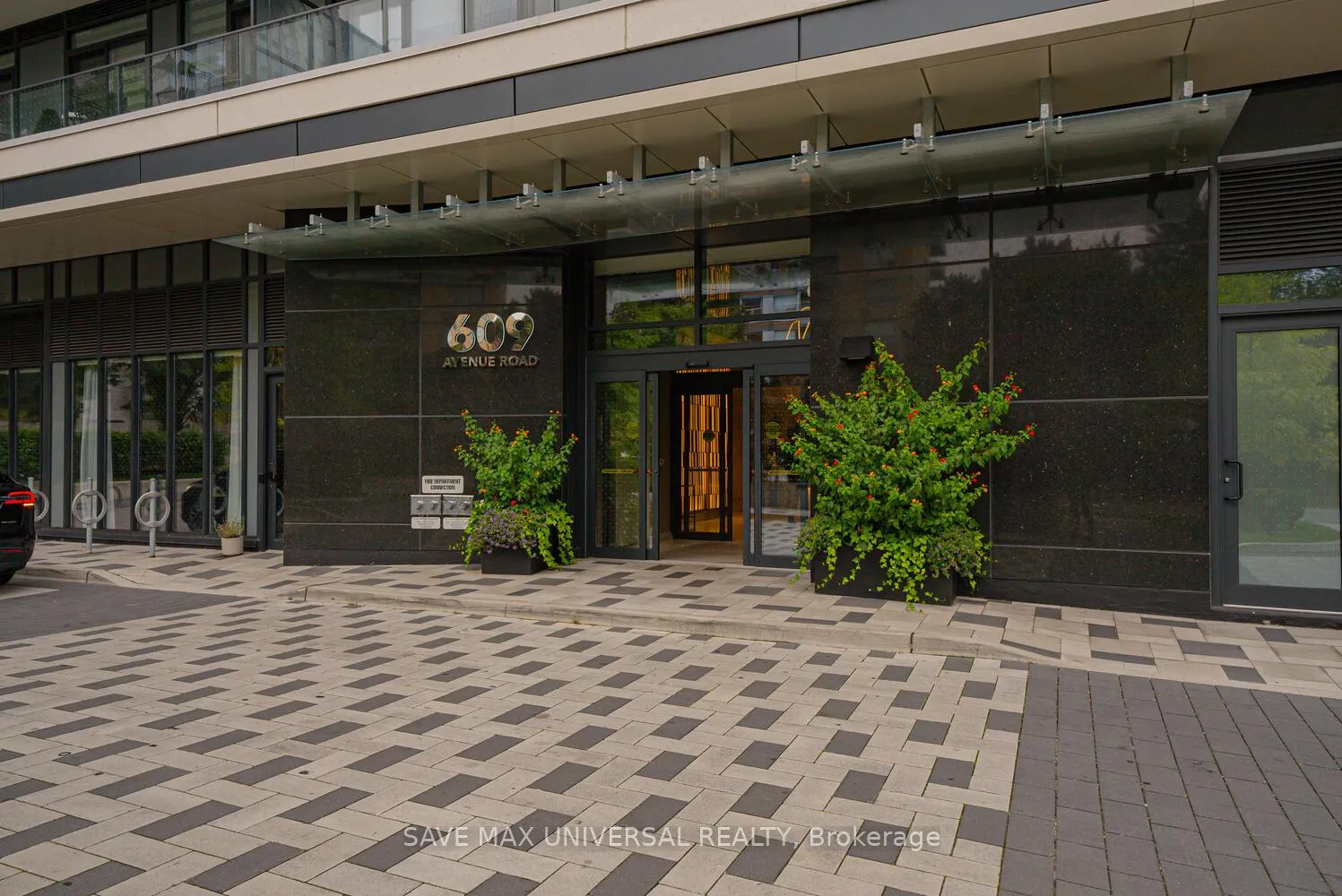 Photo 4 of Unit 809, 609 Avenue Road, Toronto, Yonge-St. Clair — HOMEH