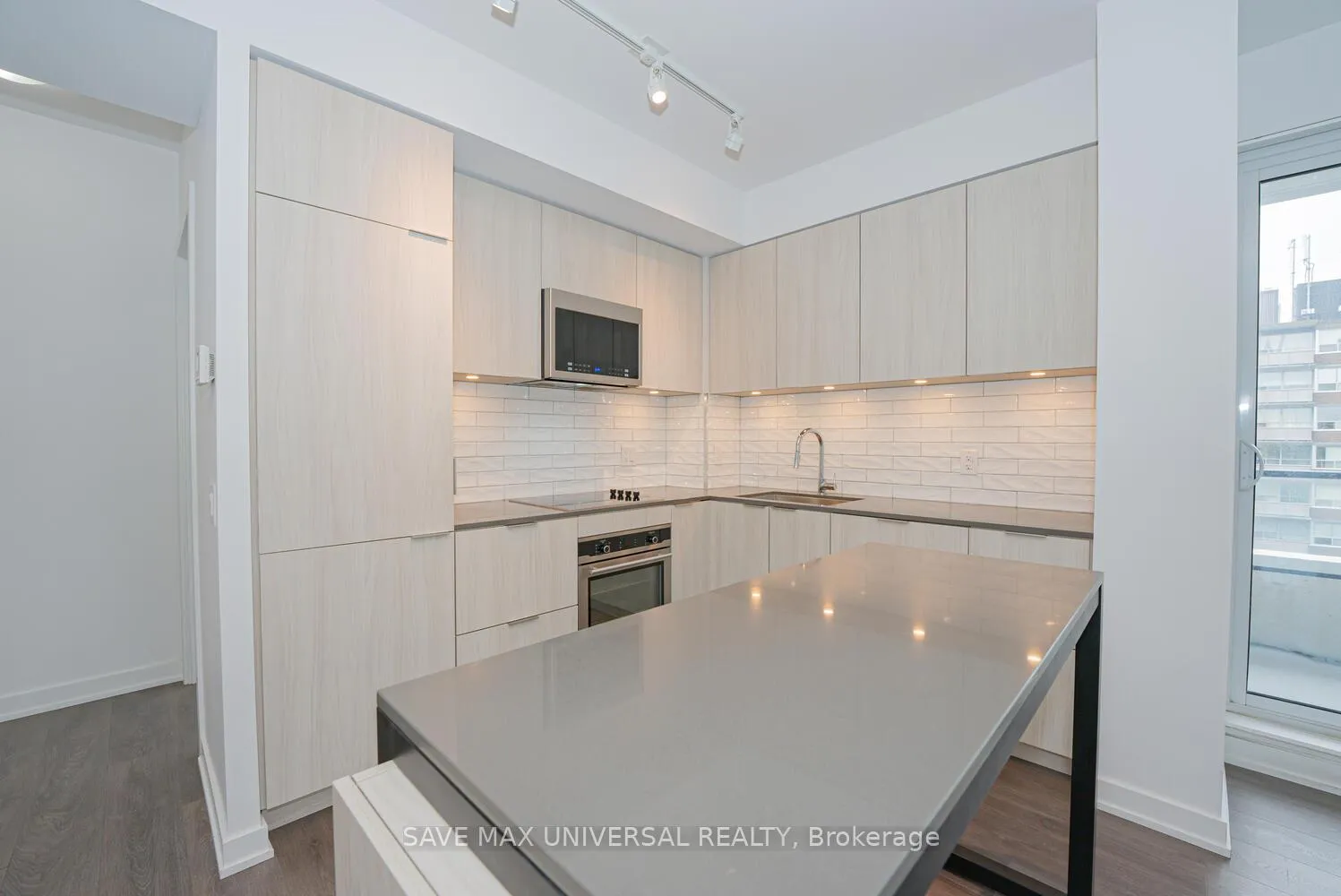 Photo 16 of Unit 809, 609 Avenue Road, Toronto, Yonge-St. Clair — HOMEH