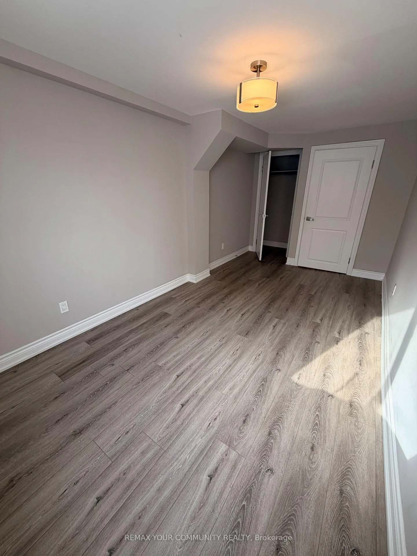 Photo 8 of 451 Leslie Street, Toronto, South Riverdale — HOMEH