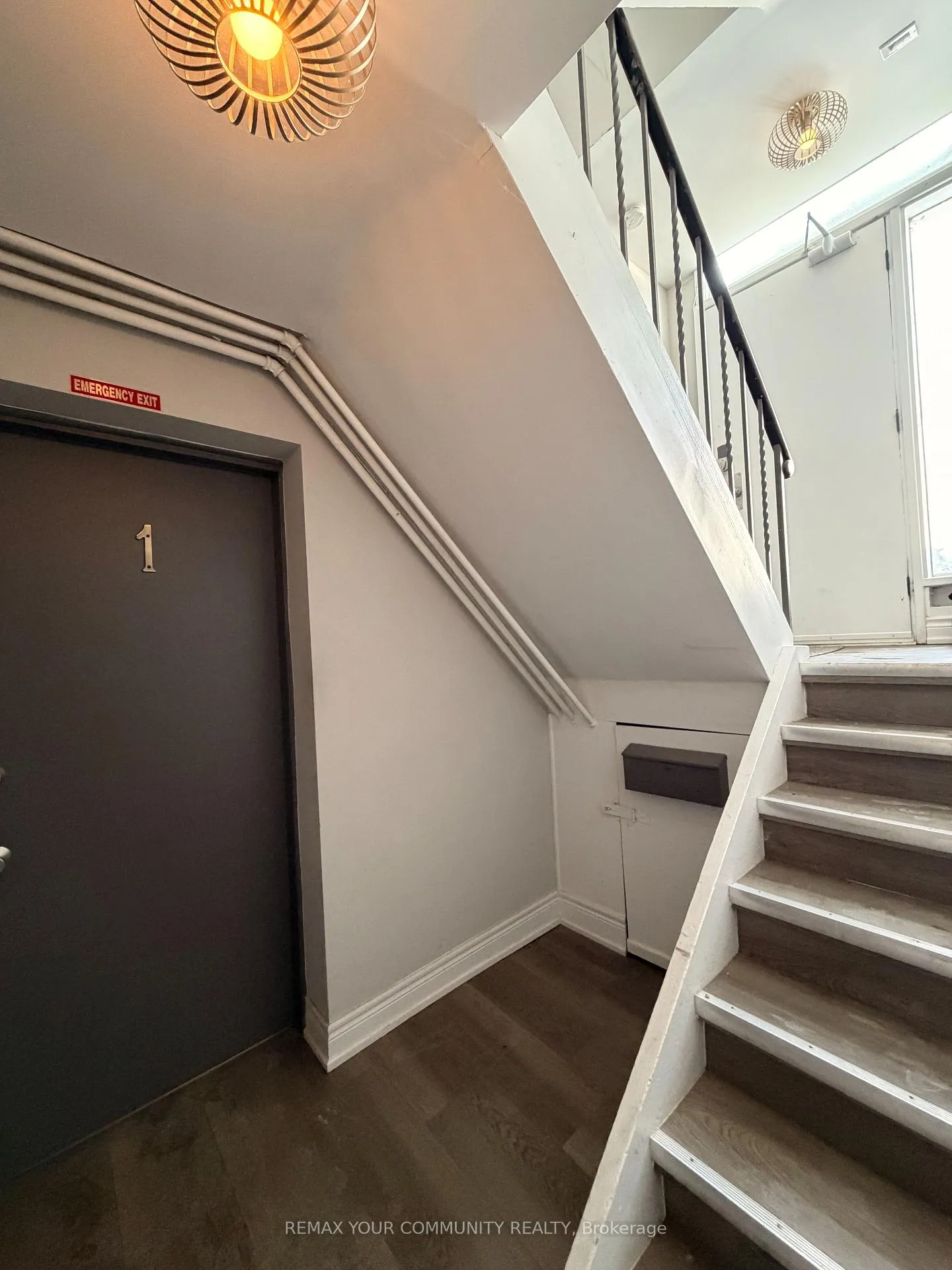 Photo 13 of 451 Leslie Street, Toronto, South Riverdale — HOMEH