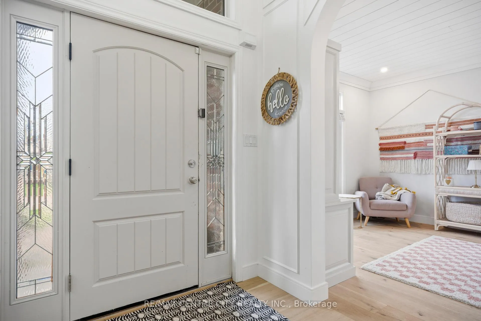 Photo 15 of 2114 Riverbend Road, London, South A — HOMEH