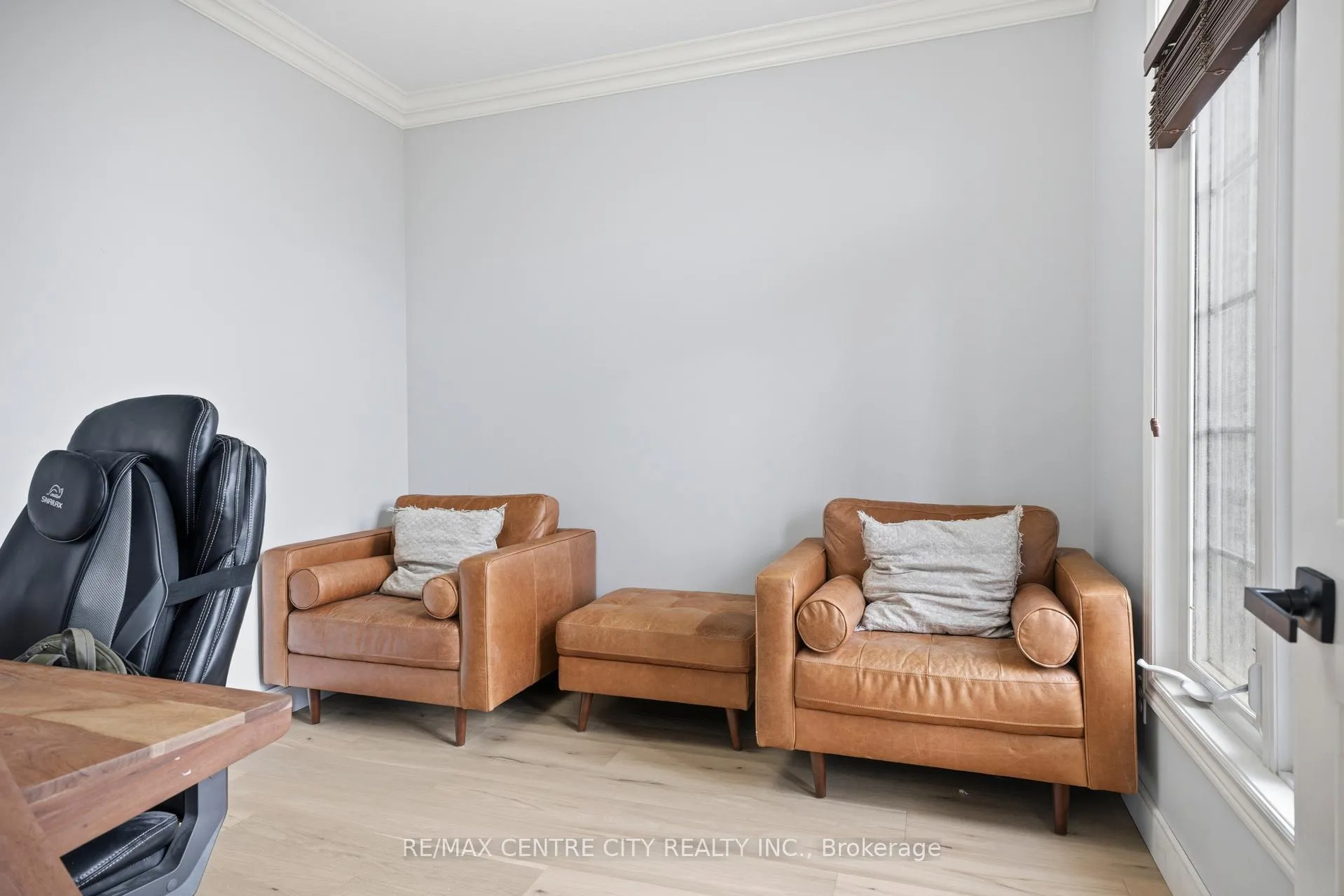 Photo 19 of 2114 Riverbend Road, London, South A — HOMEH