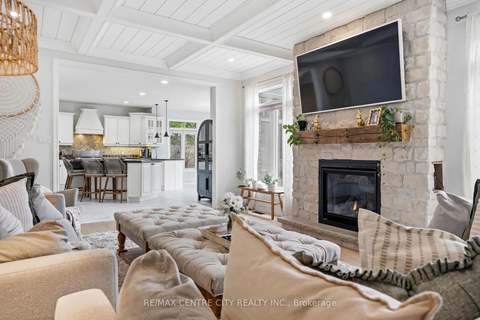 Photo 26 of 2114 Riverbend Road, London, South A — HOMEH