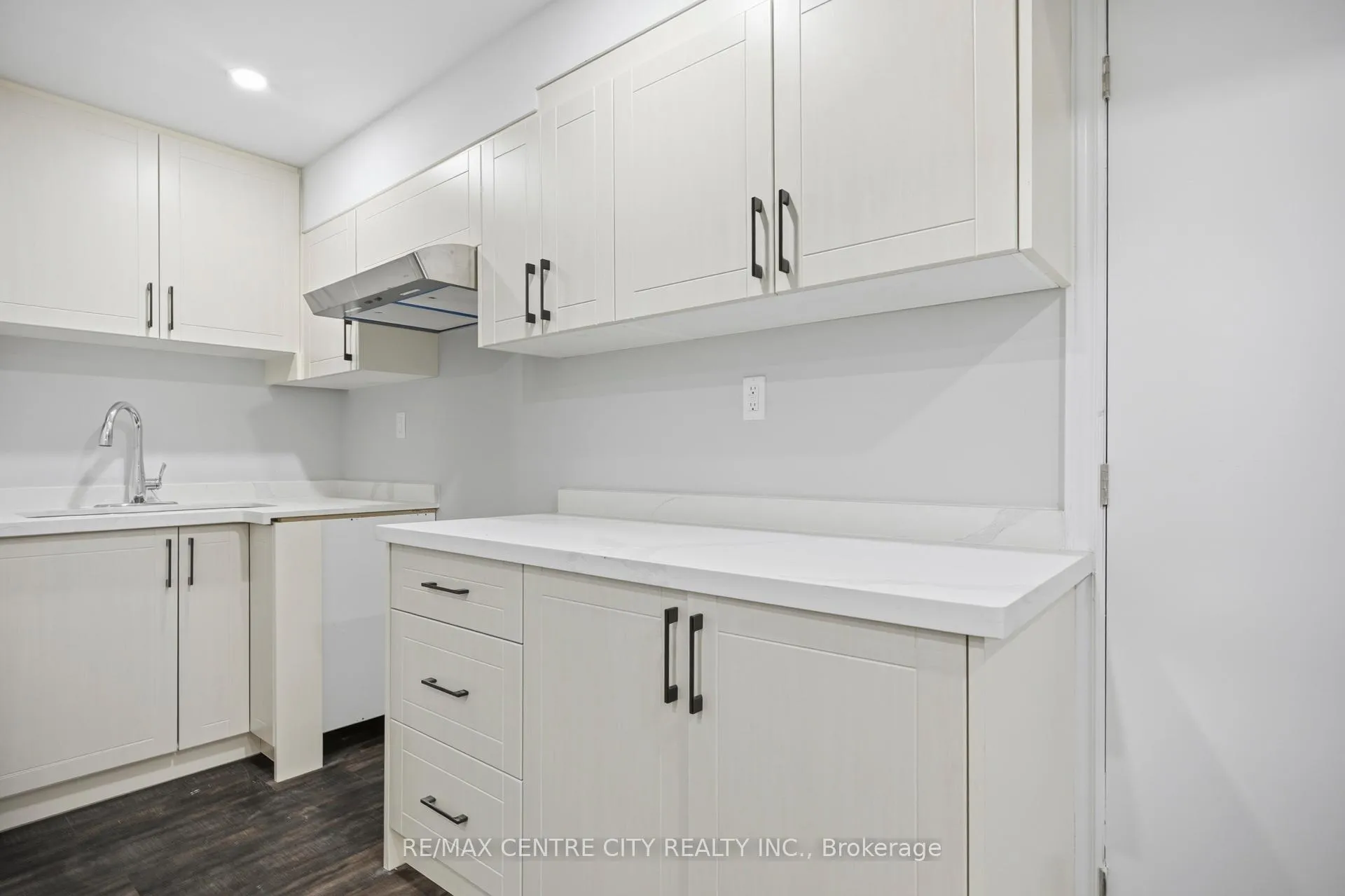 Photo 43 of 2114 Riverbend Road, London, South A — HOMEH