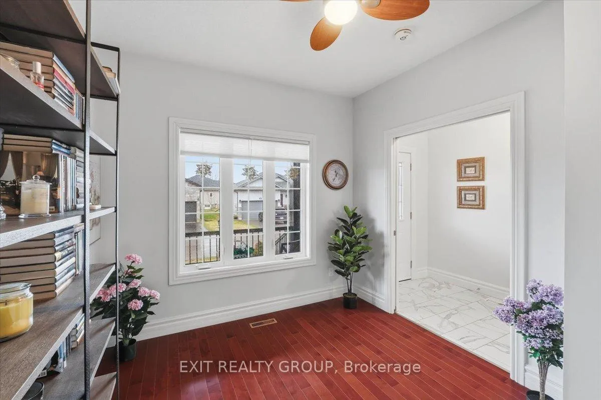 Photo 15 of 12 Dorchester Drive, Prince Edward County, Wellington Ward — HOMEH