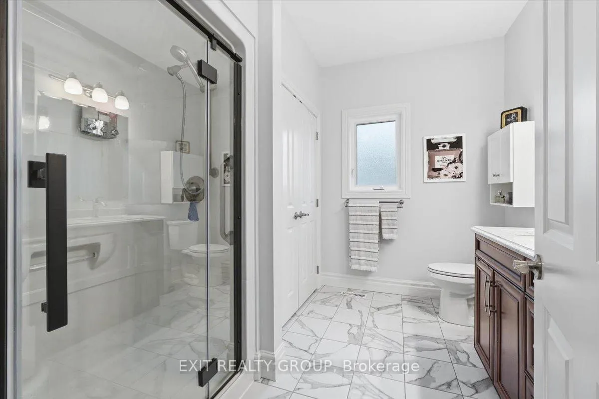 Photo 20 of 12 Dorchester Drive, Prince Edward County, Wellington Ward — HOMEH
