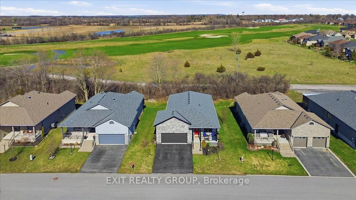 Photo 32 of 12 Dorchester Drive, Prince Edward County, Wellington Ward — HOMEH