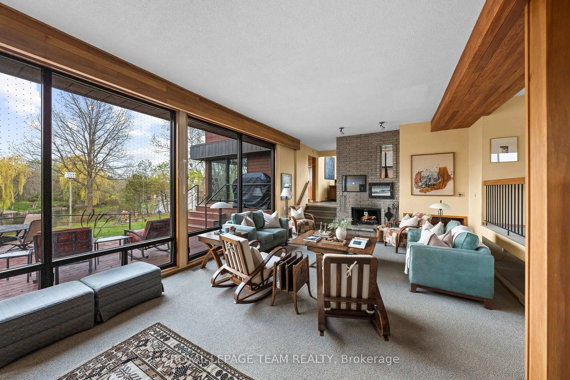 Photo 9 of 5657 Manotick Main Street, Ottawa, Manotick South to Roger Stevens — HOMEH