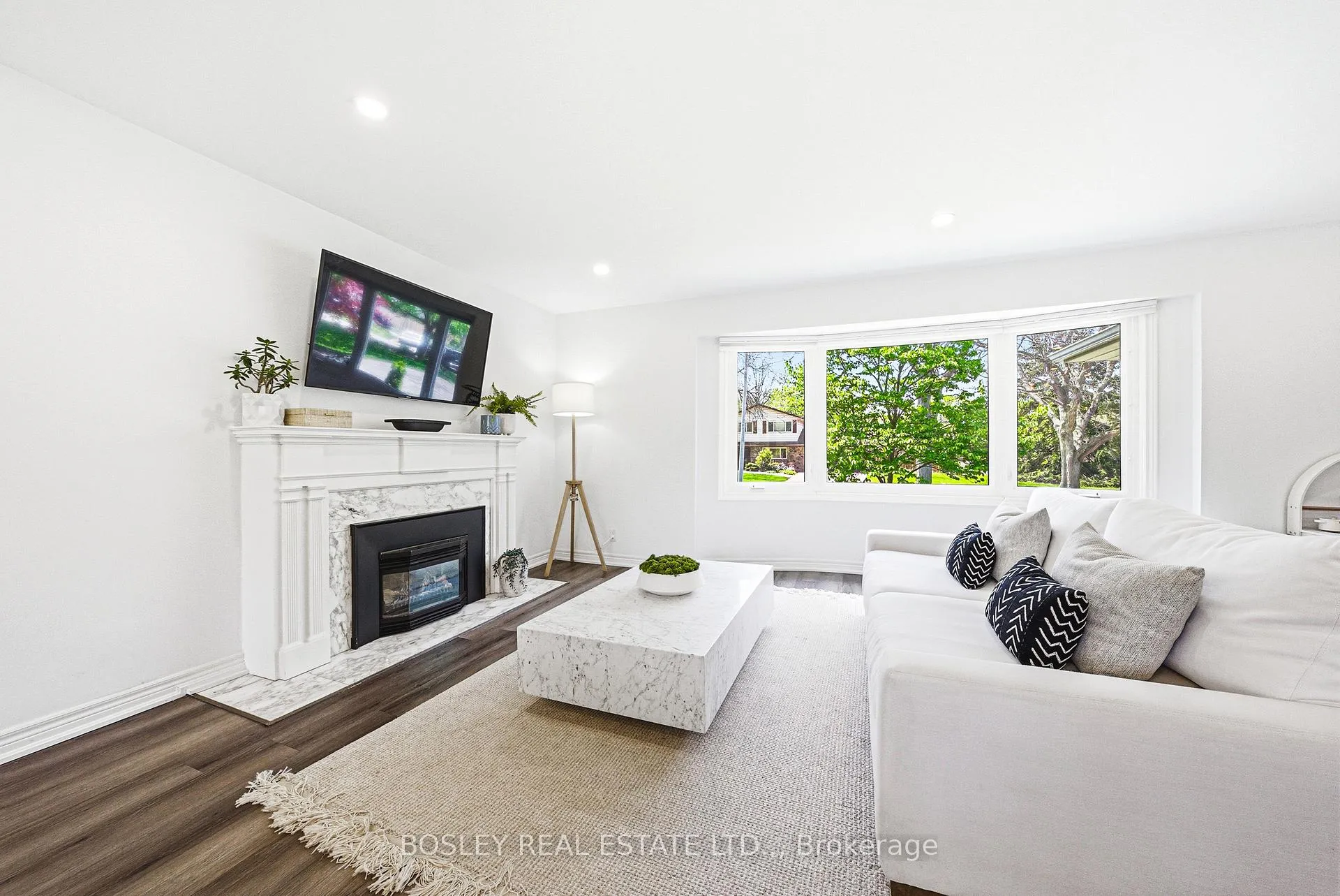 Photo 8 of 7 Rusholme Crescent, St. Catharines, Glendale/Glenridge — HOMEH