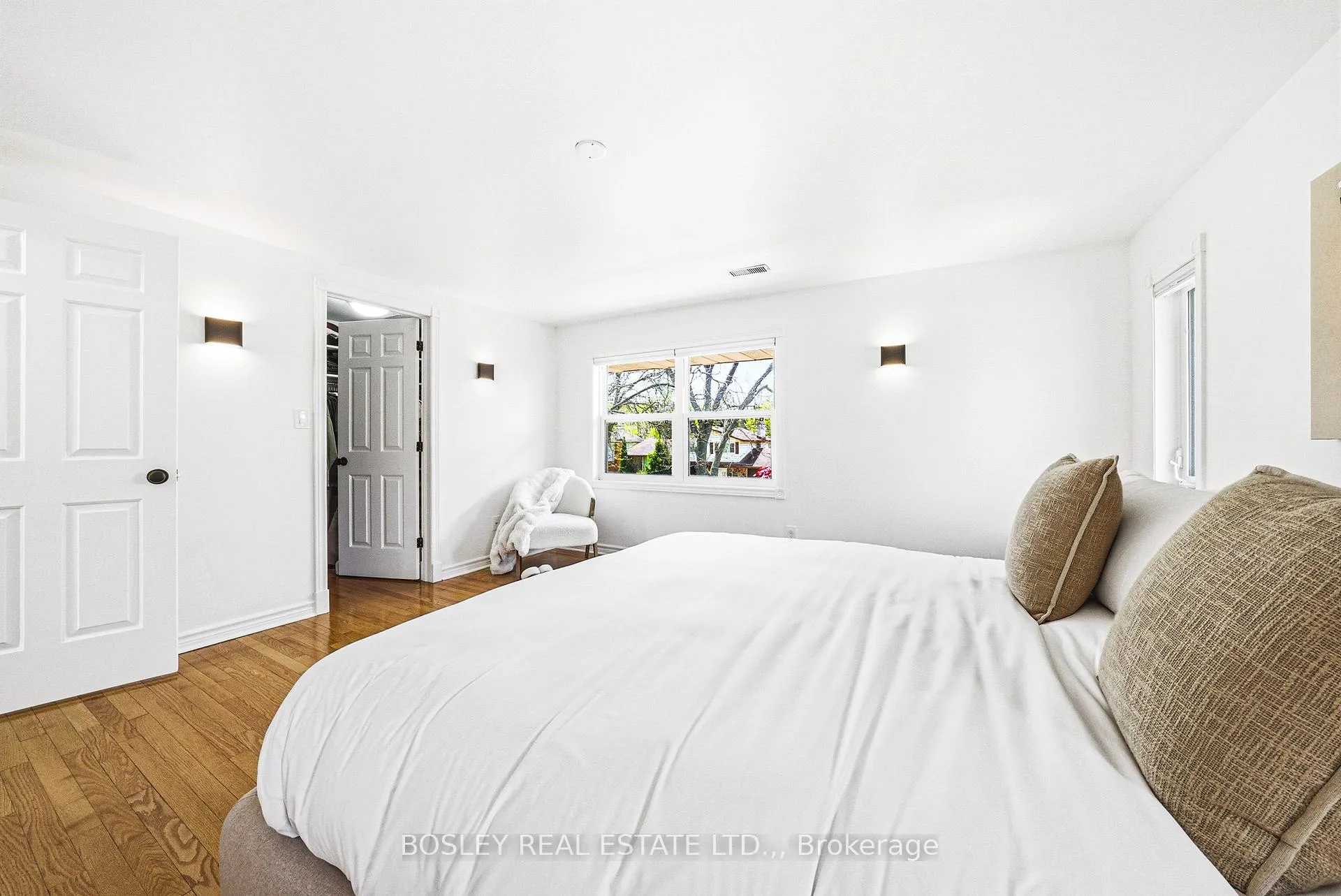 Photo 17 of 7 Rusholme Crescent, St. Catharines, Glendale/Glenridge — HOMEH