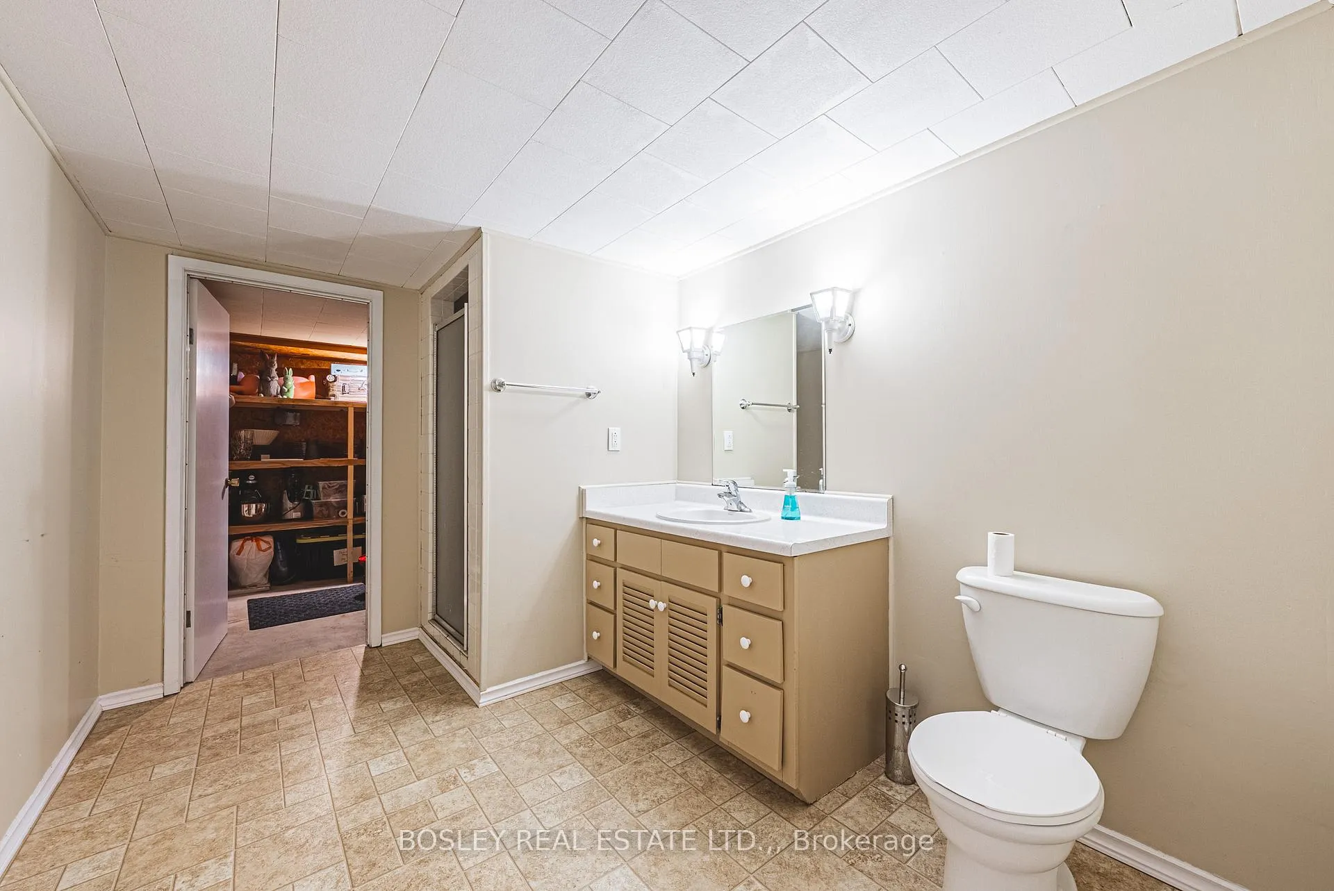 Photo 32 of 7 Rusholme Crescent, St. Catharines, Glendale/Glenridge — HOMEH
