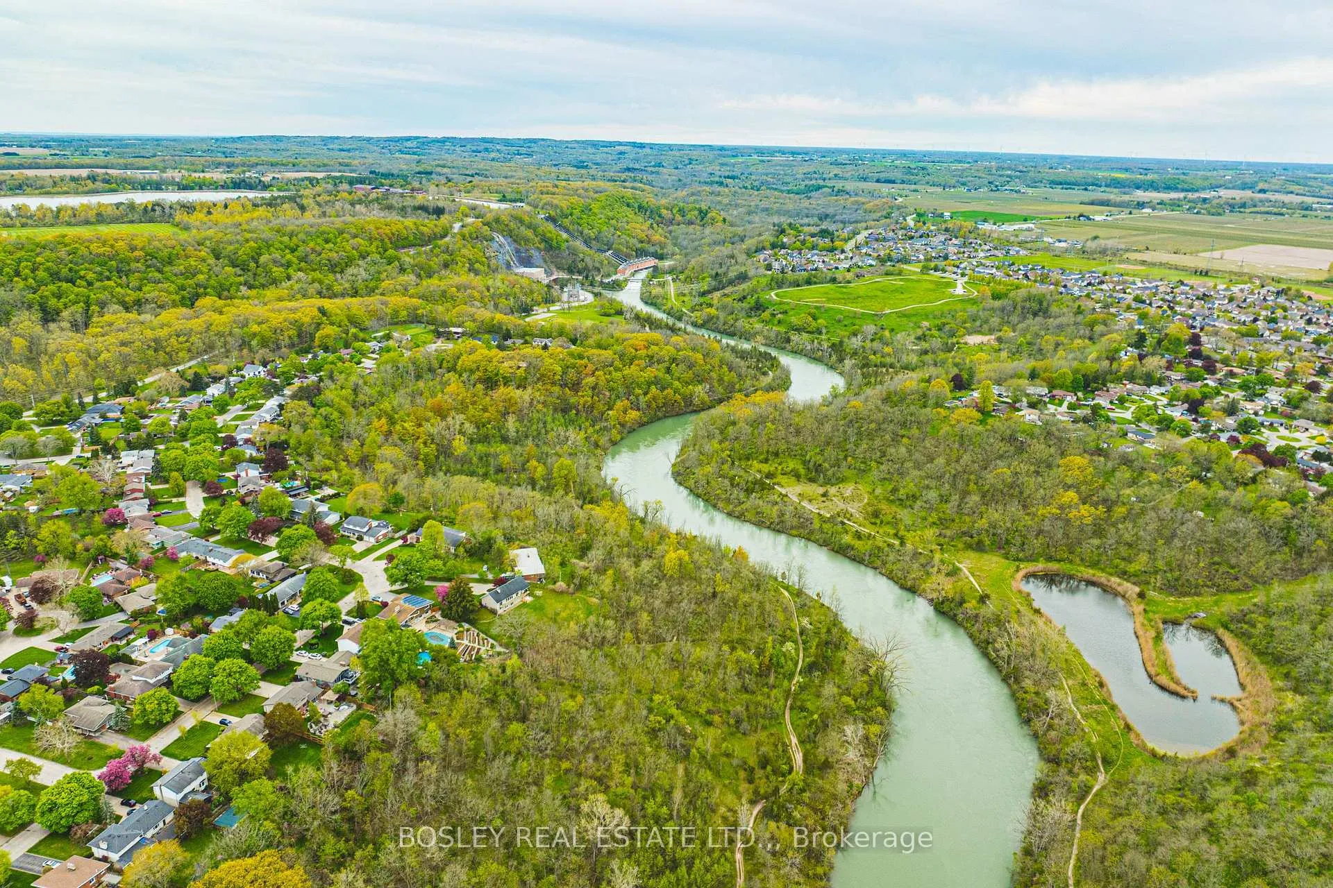 Photo 44 of 7 Rusholme Crescent, St. Catharines, Glendale/Glenridge — HOMEH