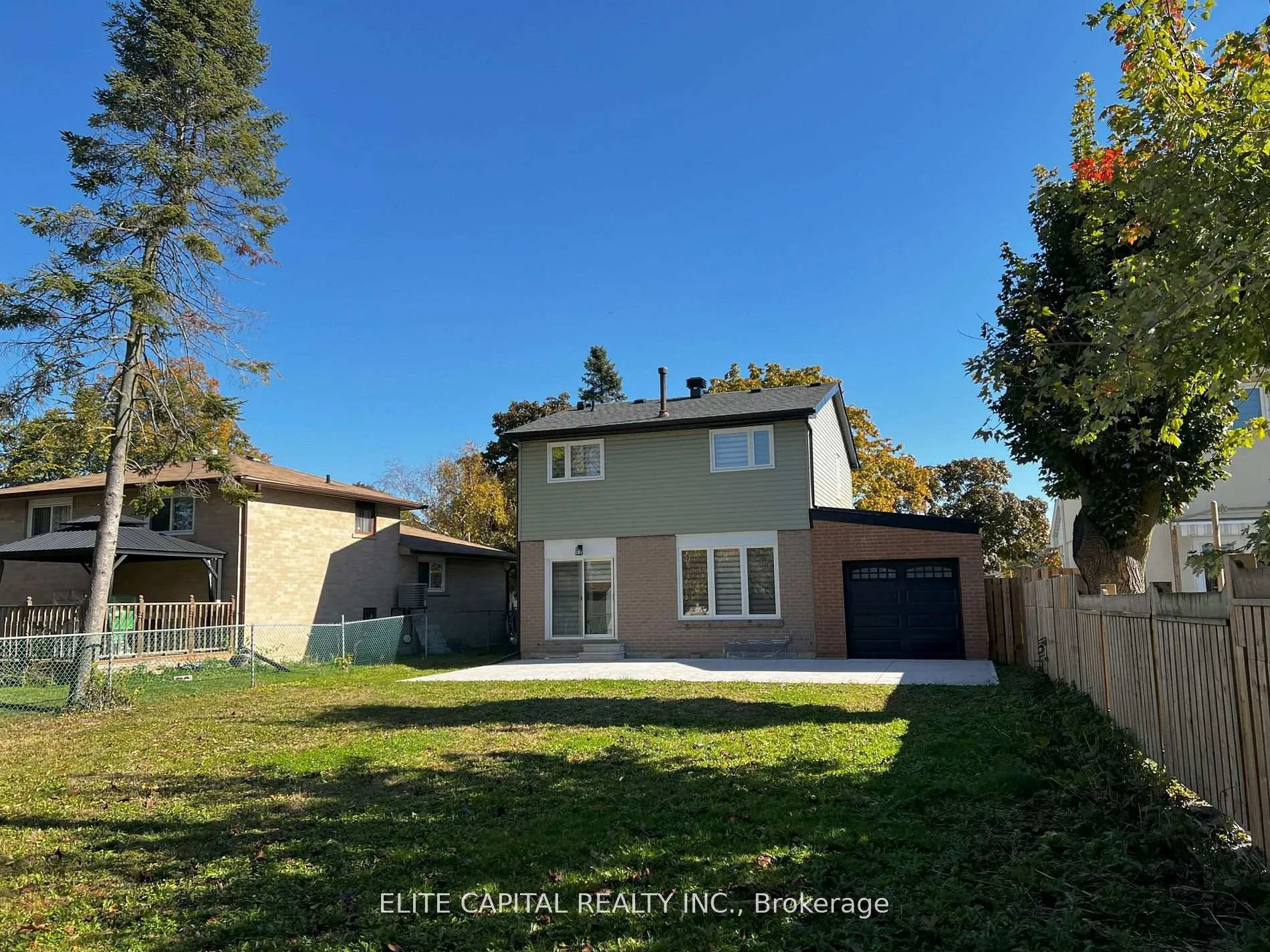 Photo 2 of 69 Hutcherson Square, Scarborough, Malvern — HOMEH