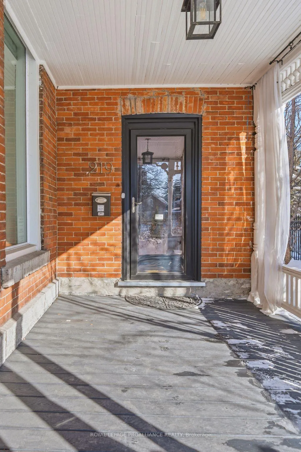 Photo 7 of 219 Charles Street, Belleville, Belleville Ward — HOMEH