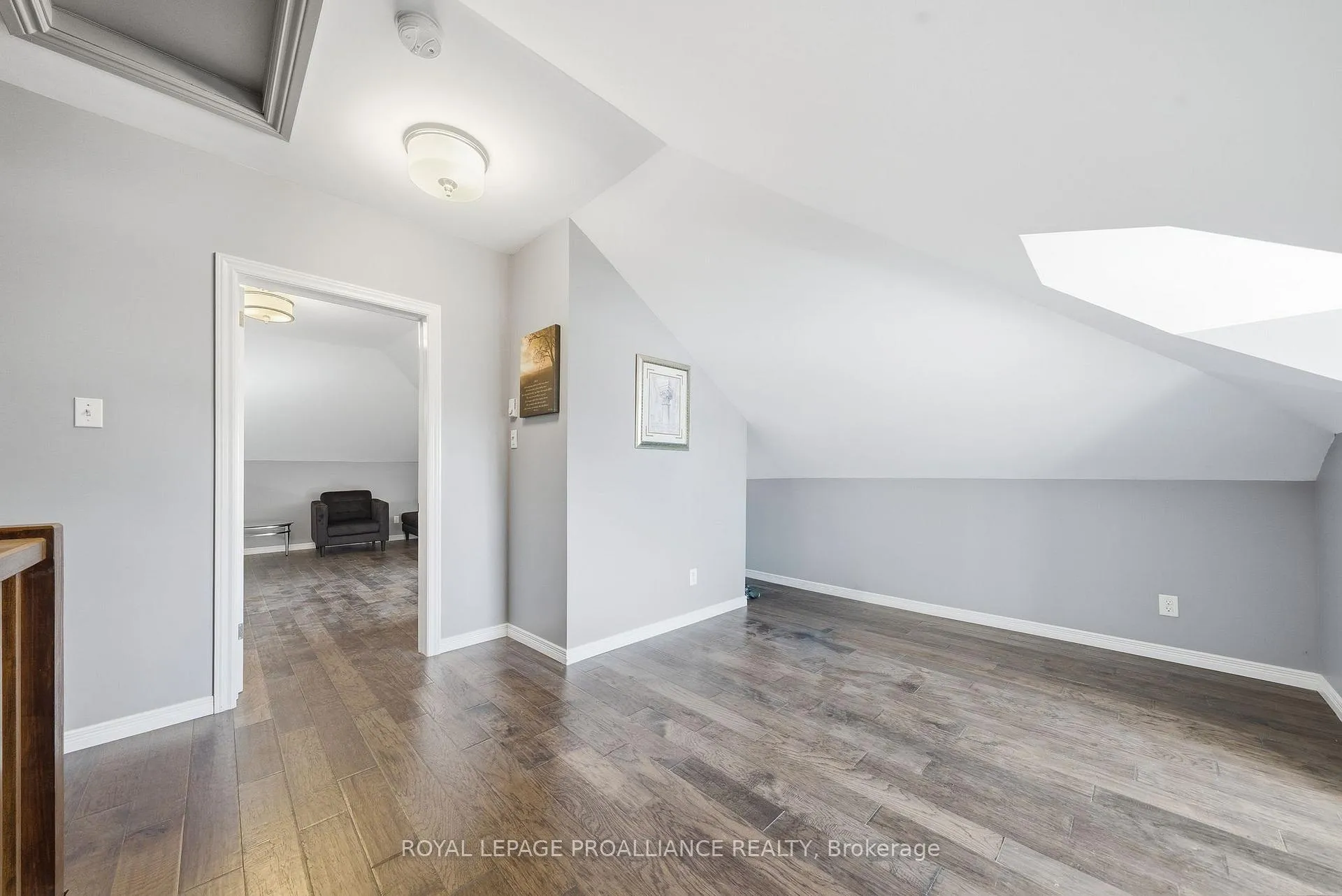 Photo 37 of 219 Charles Street, Belleville, Belleville Ward — HOMEH