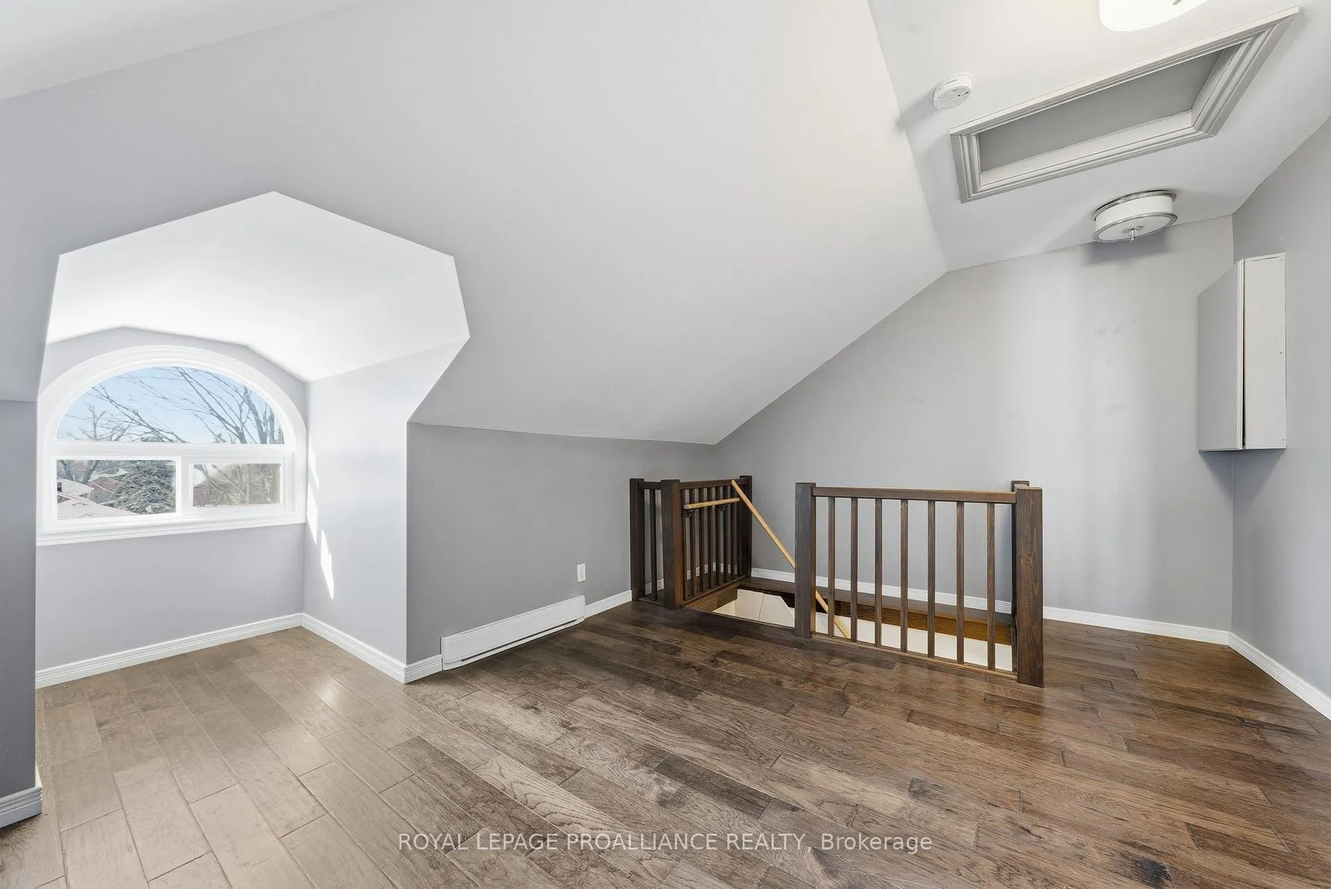 Photo 38 of 219 Charles Street, Belleville, Belleville Ward — HOMEH