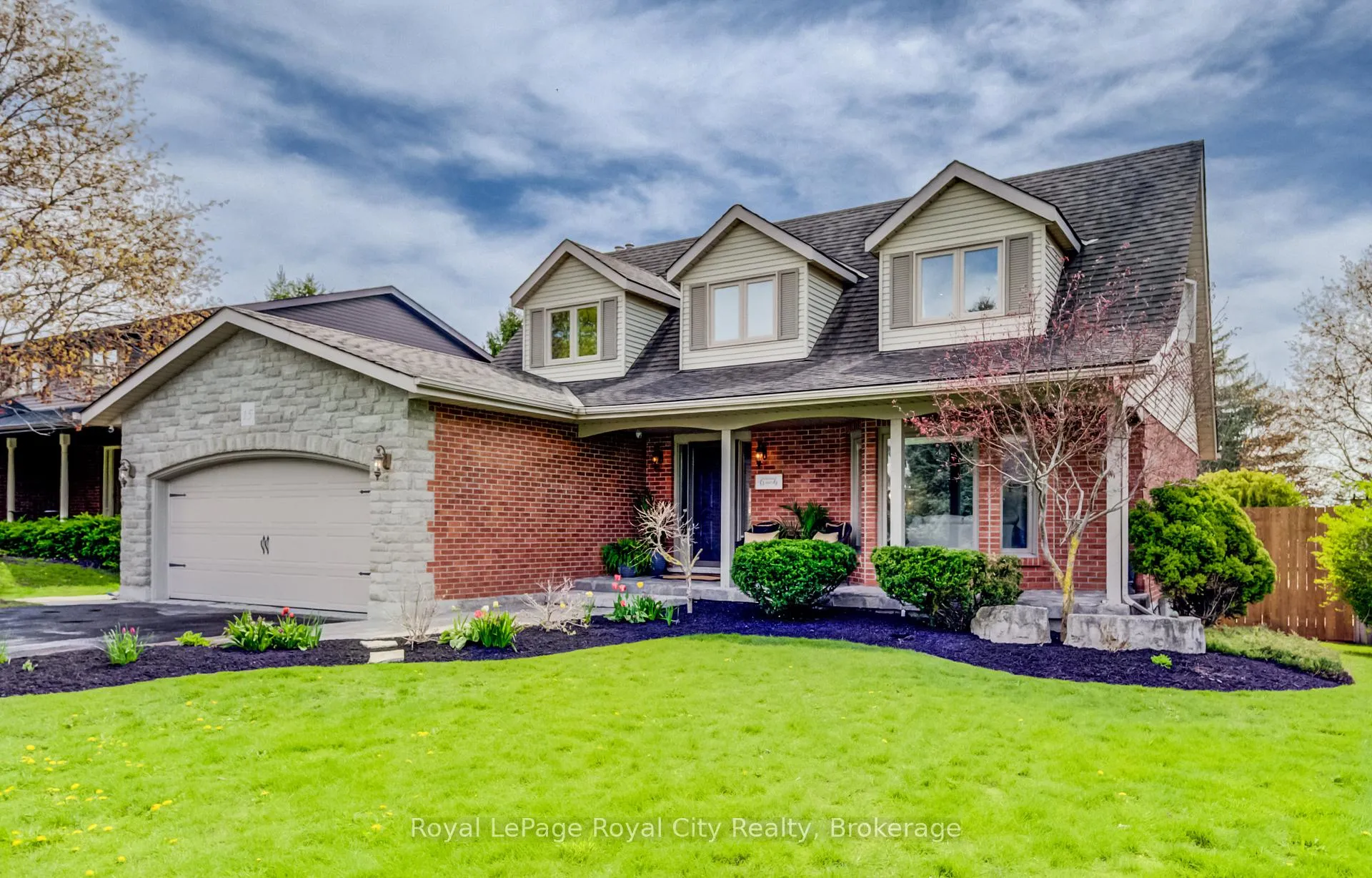 Photo of 15 Joann Crescent