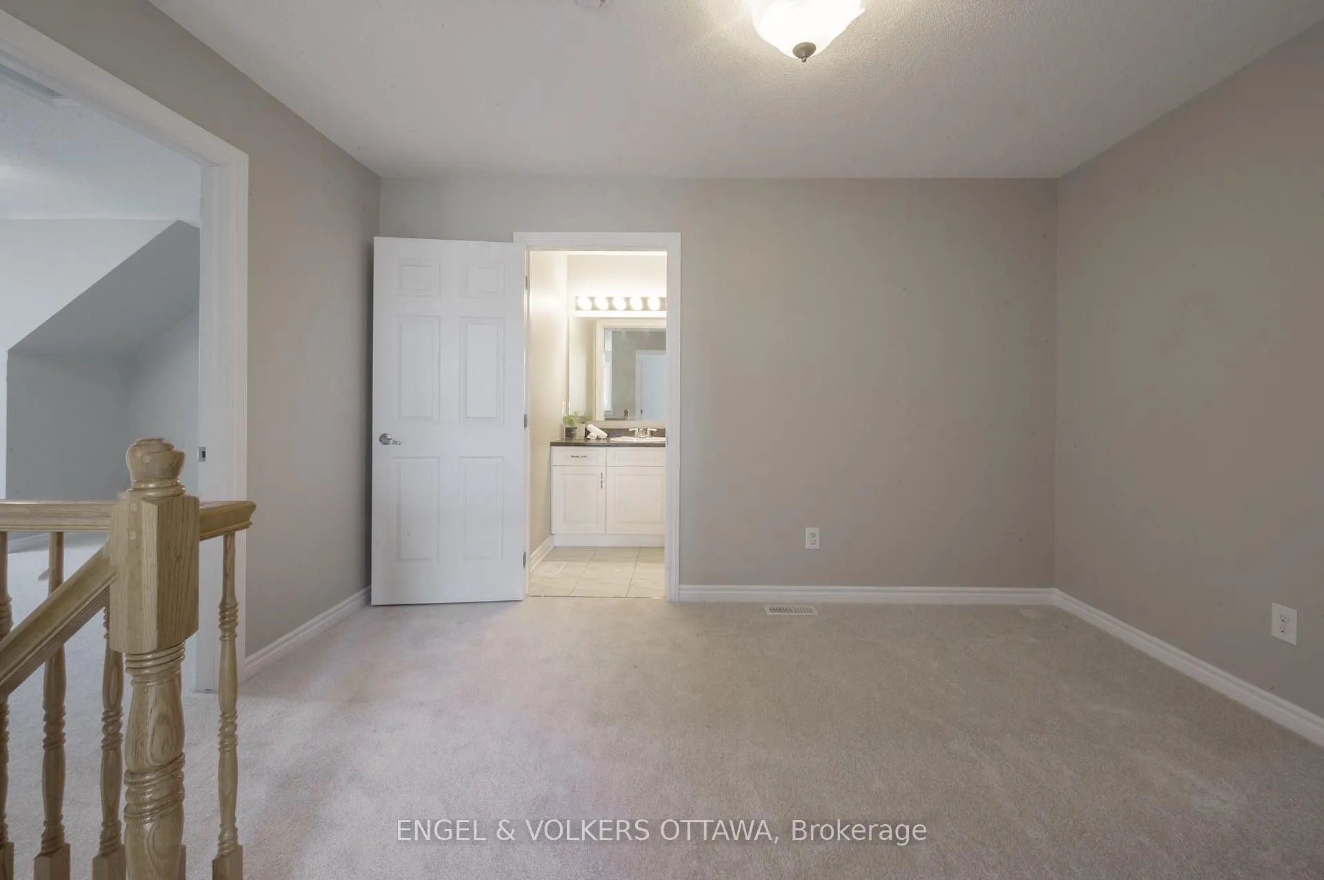 Photo 24 of 106 Forest Water Way, Ottawa, Barrhaven - Half Moon Bay — HOMEH