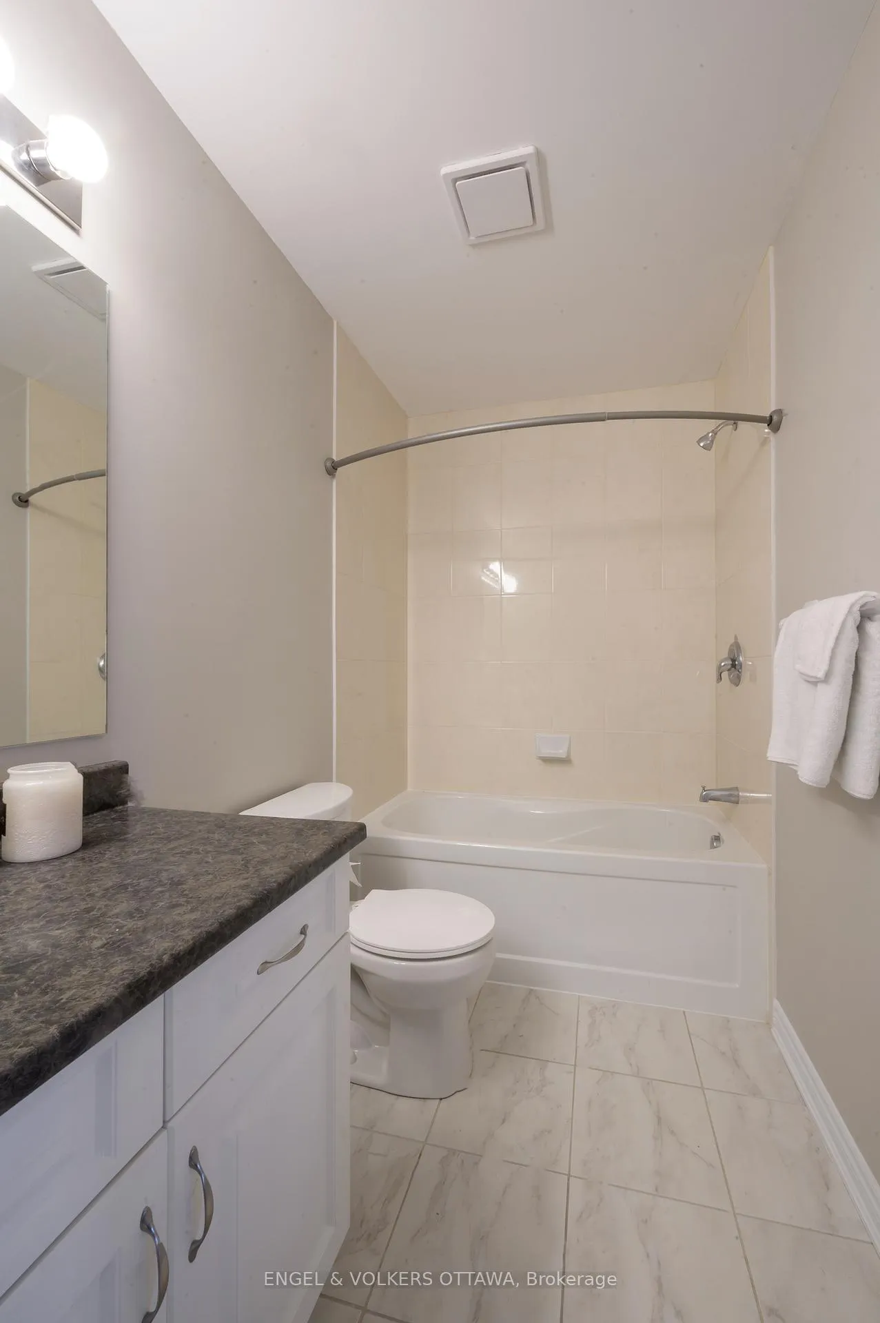 Photo 28 of 106 Forest Water Way, Ottawa, Barrhaven - Half Moon Bay — HOMEH