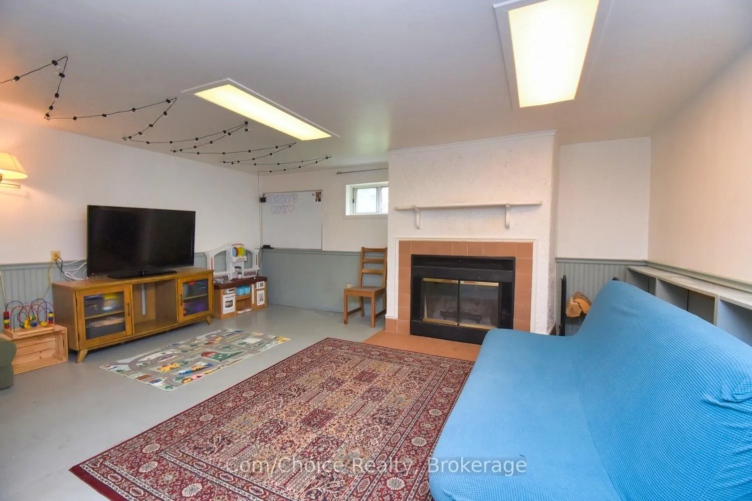 Photo 31 of 9 Marion Crescent, Hamilton, Dundas — HOMEH