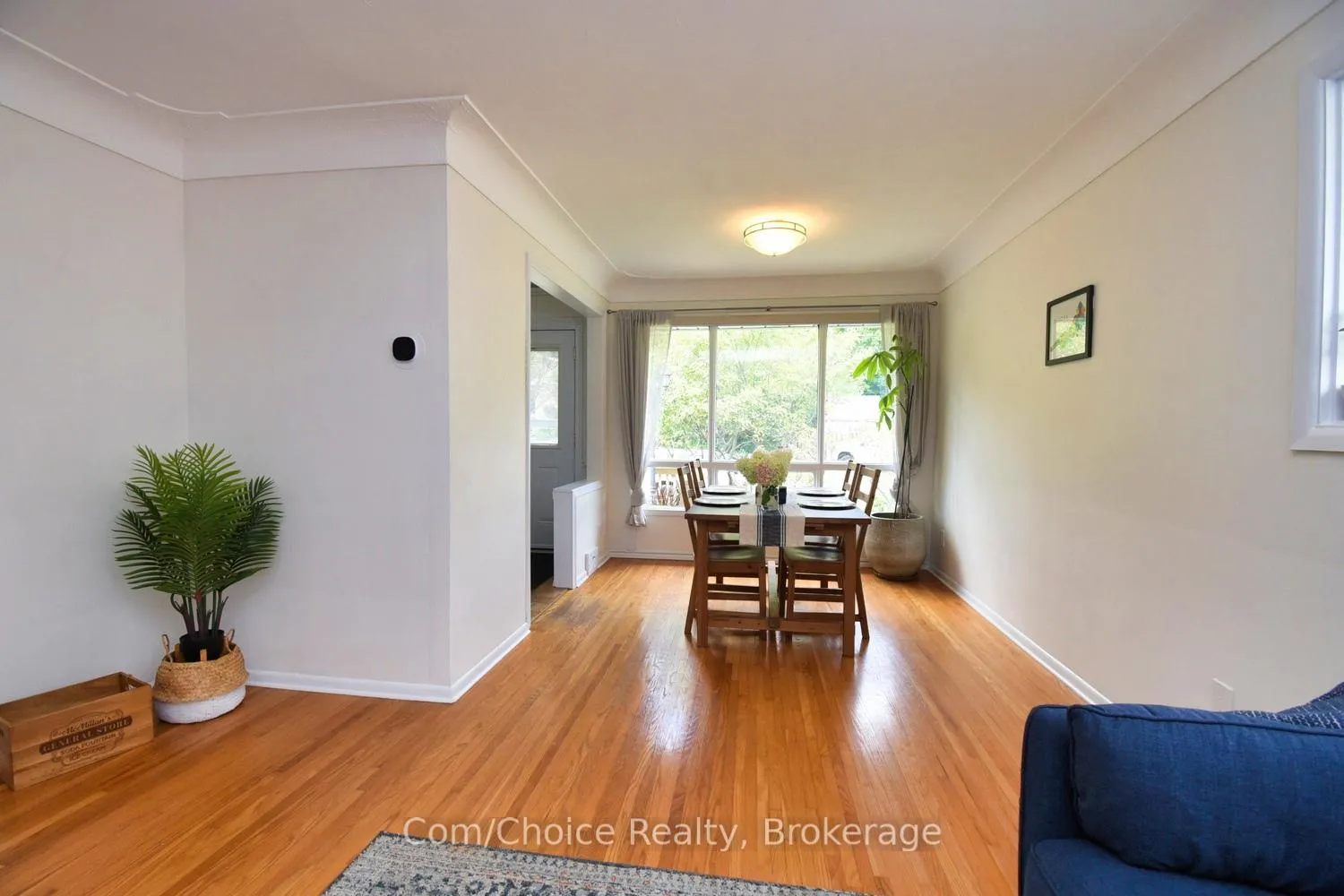 Photo 35 of 9 Marion Crescent, Hamilton, Dundas — HOMEH