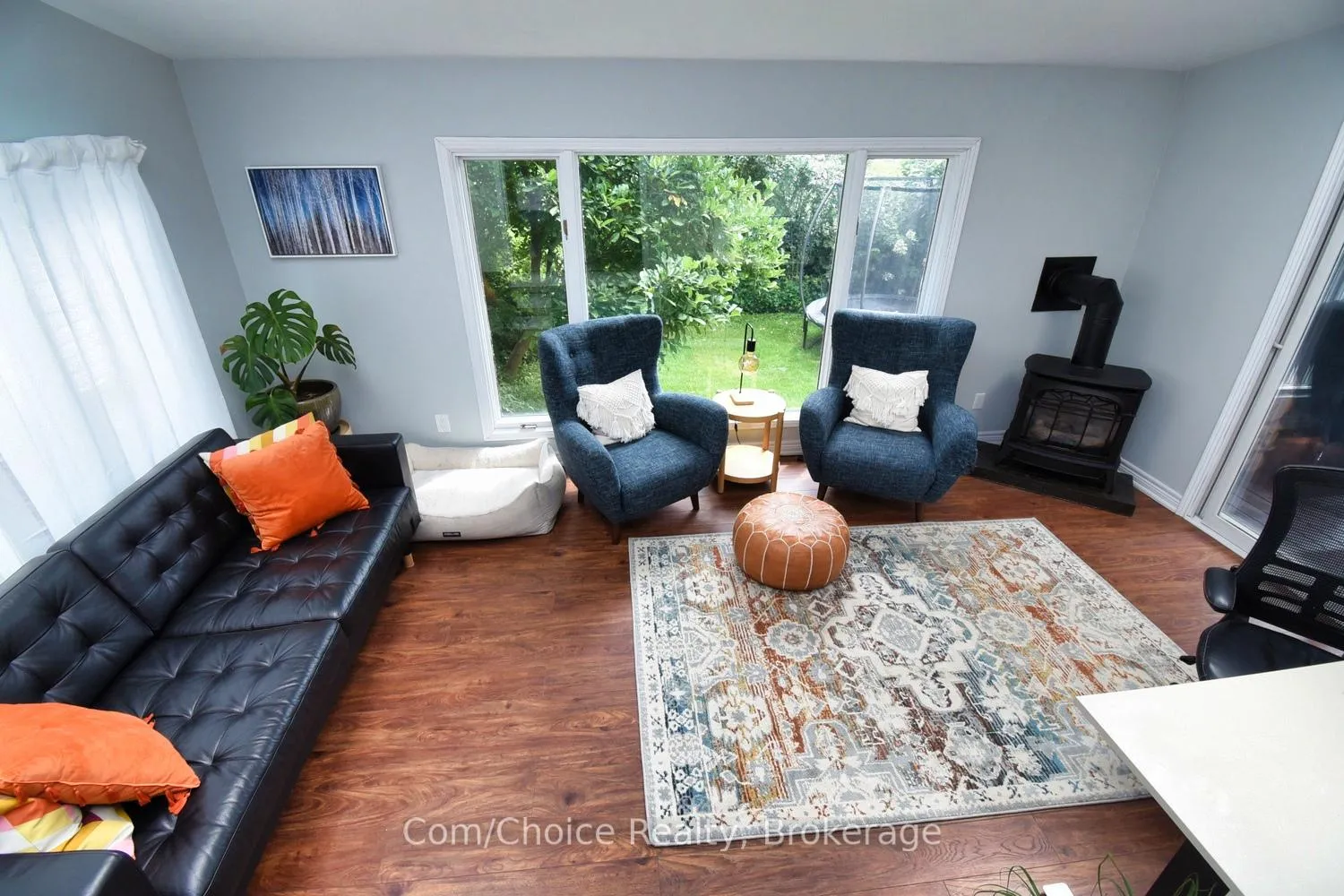 Photo 39 of 9 Marion Crescent, Hamilton, Dundas — HOMEH