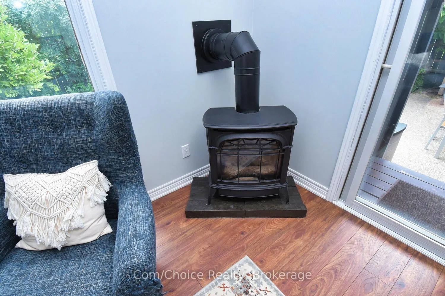 Photo 40 of 9 Marion Crescent, Hamilton, Dundas — HOMEH