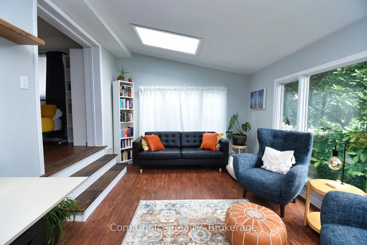 Photo 41 of 9 Marion Crescent, Hamilton, Dundas — HOMEH