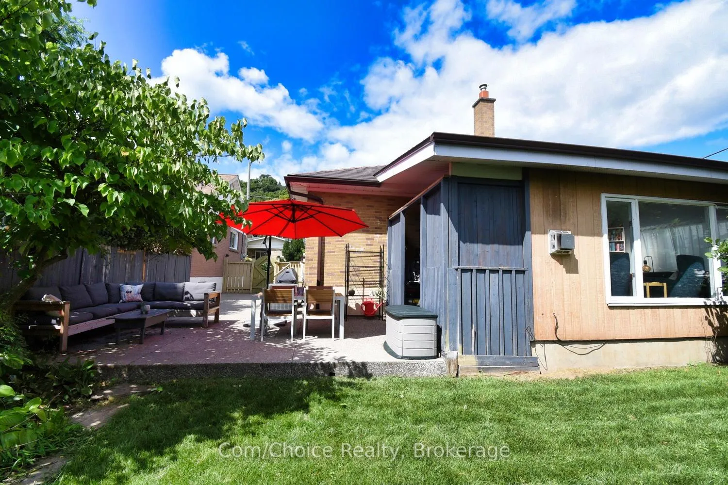 Photo 44 of 9 Marion Crescent, Hamilton, Dundas — HOMEH