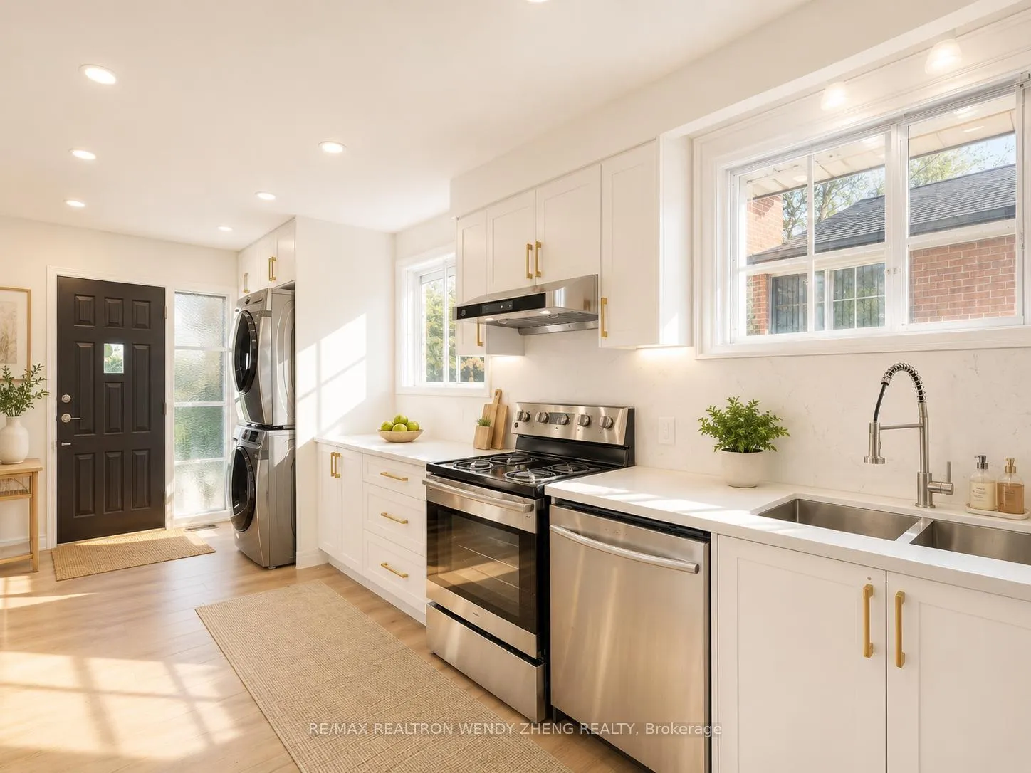 Photo 14 of Unit Main, 3 James Speight Road, Markham, Sherwood-Amberglen — HOMEH