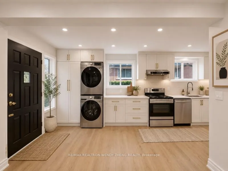 Photo 22 of Unit Main, 3 James Speight Road, Markham, Sherwood-Amberglen — HOMEH