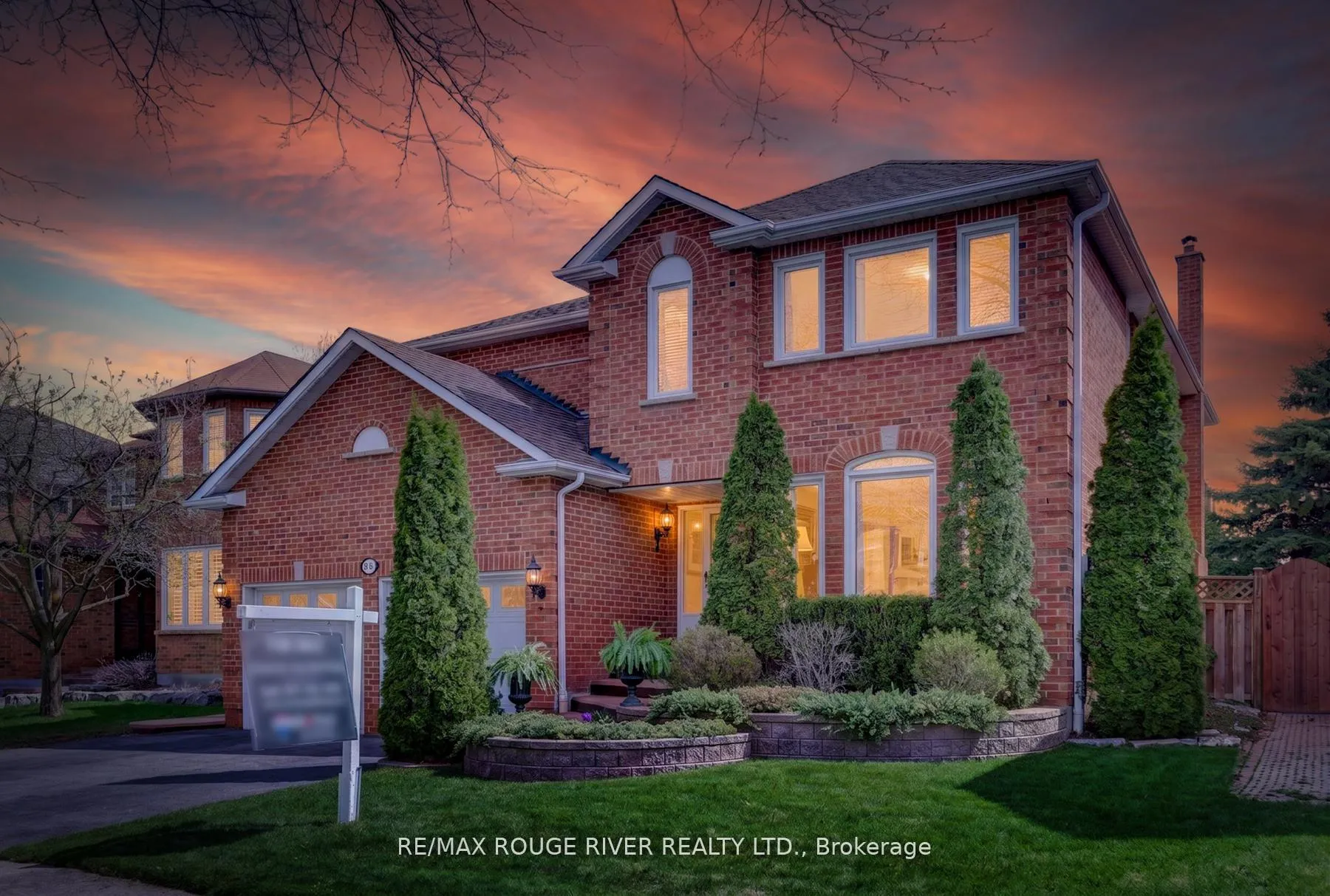 Photo 1 of 84 Silverbirch Place, Whitby, Pringle Creek — HOMEH
