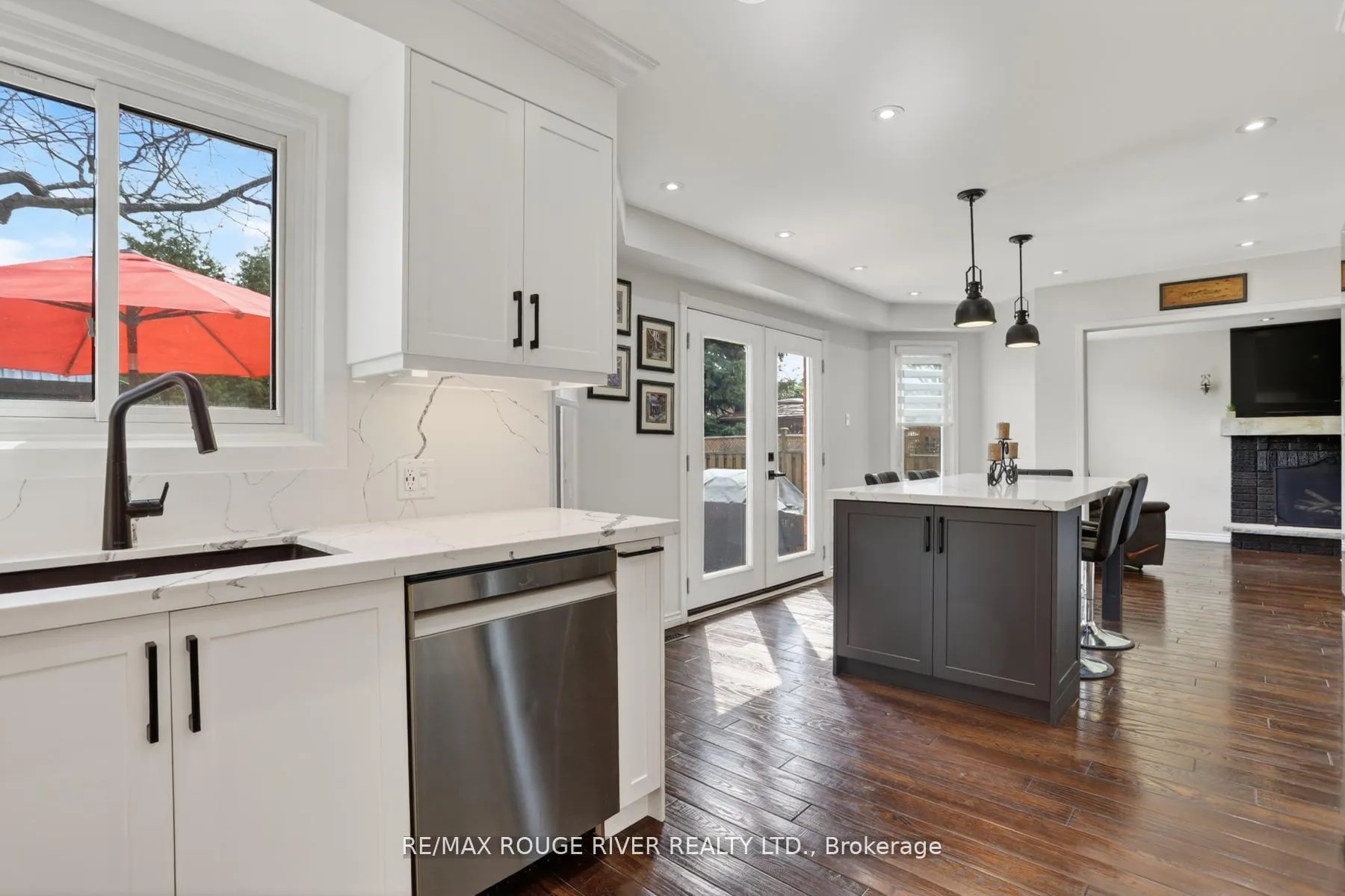 Photo 16 of 84 Silverbirch Place, Whitby, Pringle Creek — HOMEH