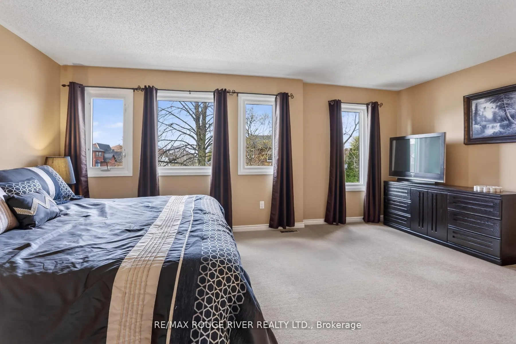 Photo 35 of 84 Silverbirch Place, Whitby, Pringle Creek — HOMEH