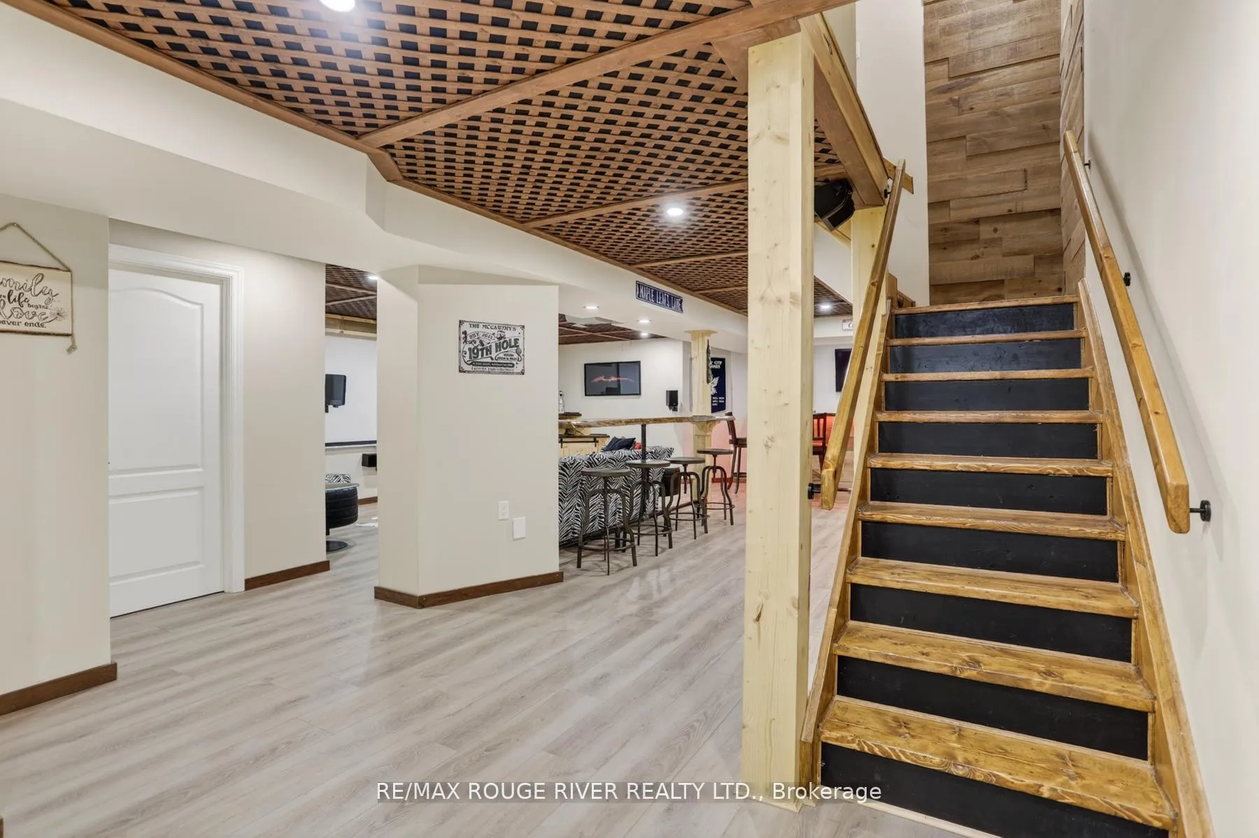 Photo 37 of 84 Silverbirch Place, Whitby, Pringle Creek — HOMEH