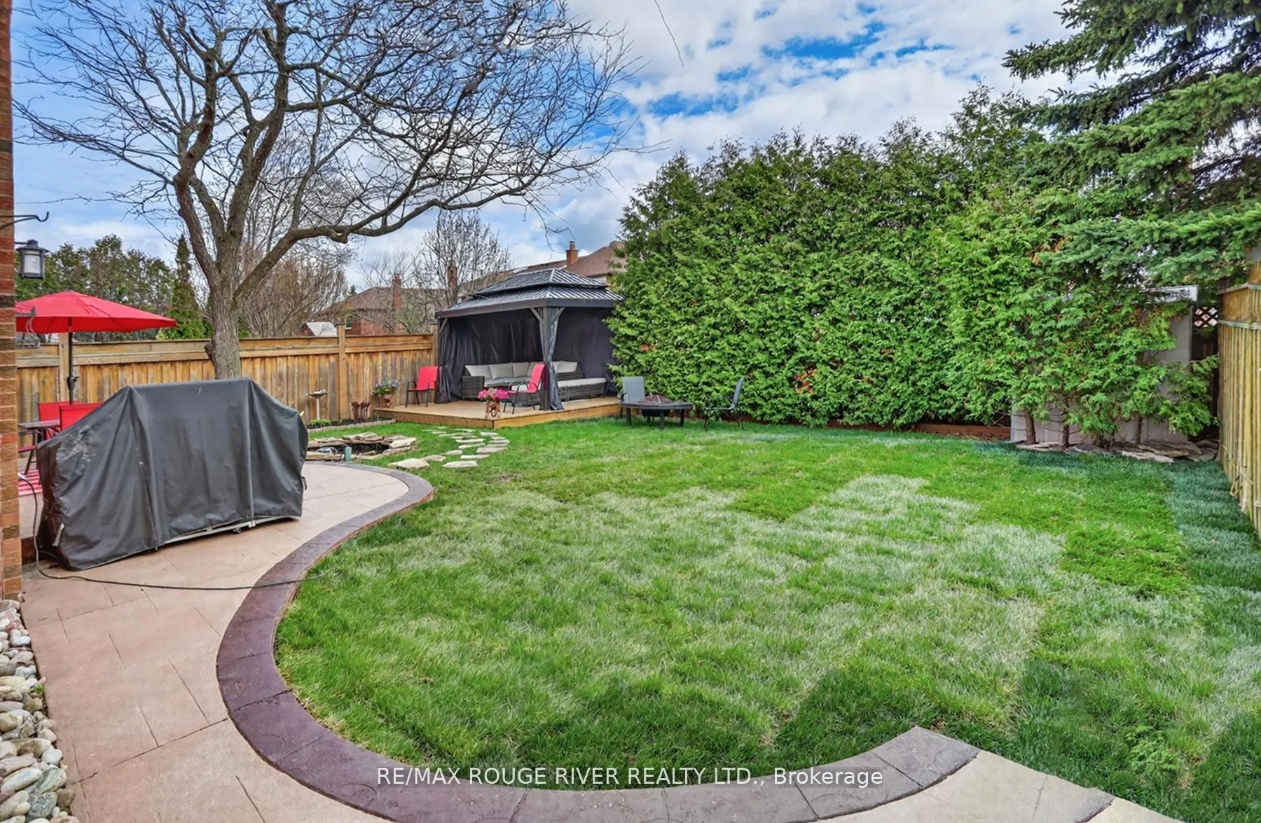 Photo 48 of 84 Silverbirch Place, Whitby, Pringle Creek — HOMEH