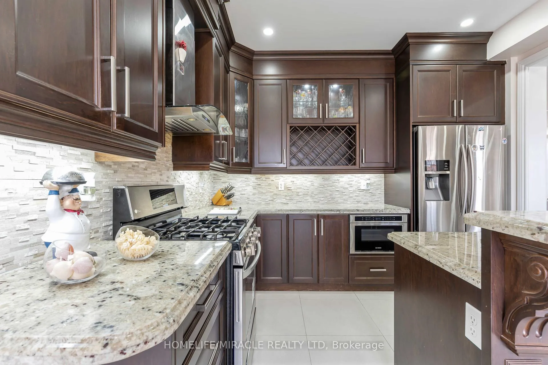 Photo 11 of 2343 Falling Green Drive, Oakville, Westmount — HOMEH