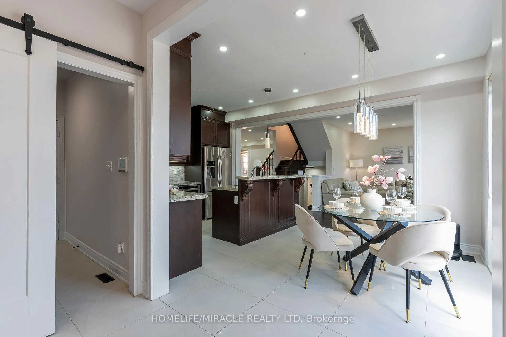 Photo 14 of 2343 Falling Green Drive, Oakville, Westmount — HOMEH