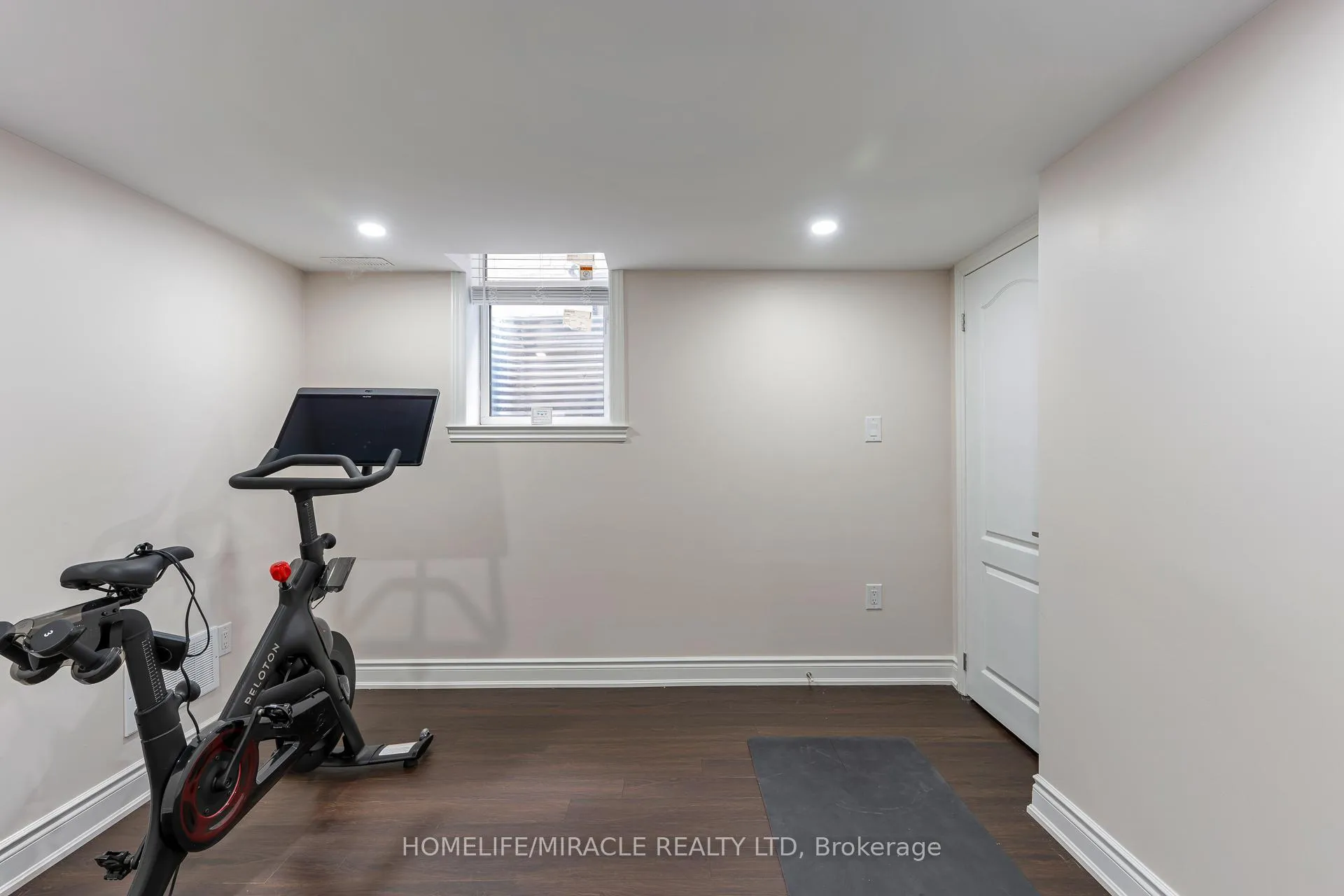 Photo 37 of 2343 Falling Green Drive, Oakville, Westmount — HOMEH