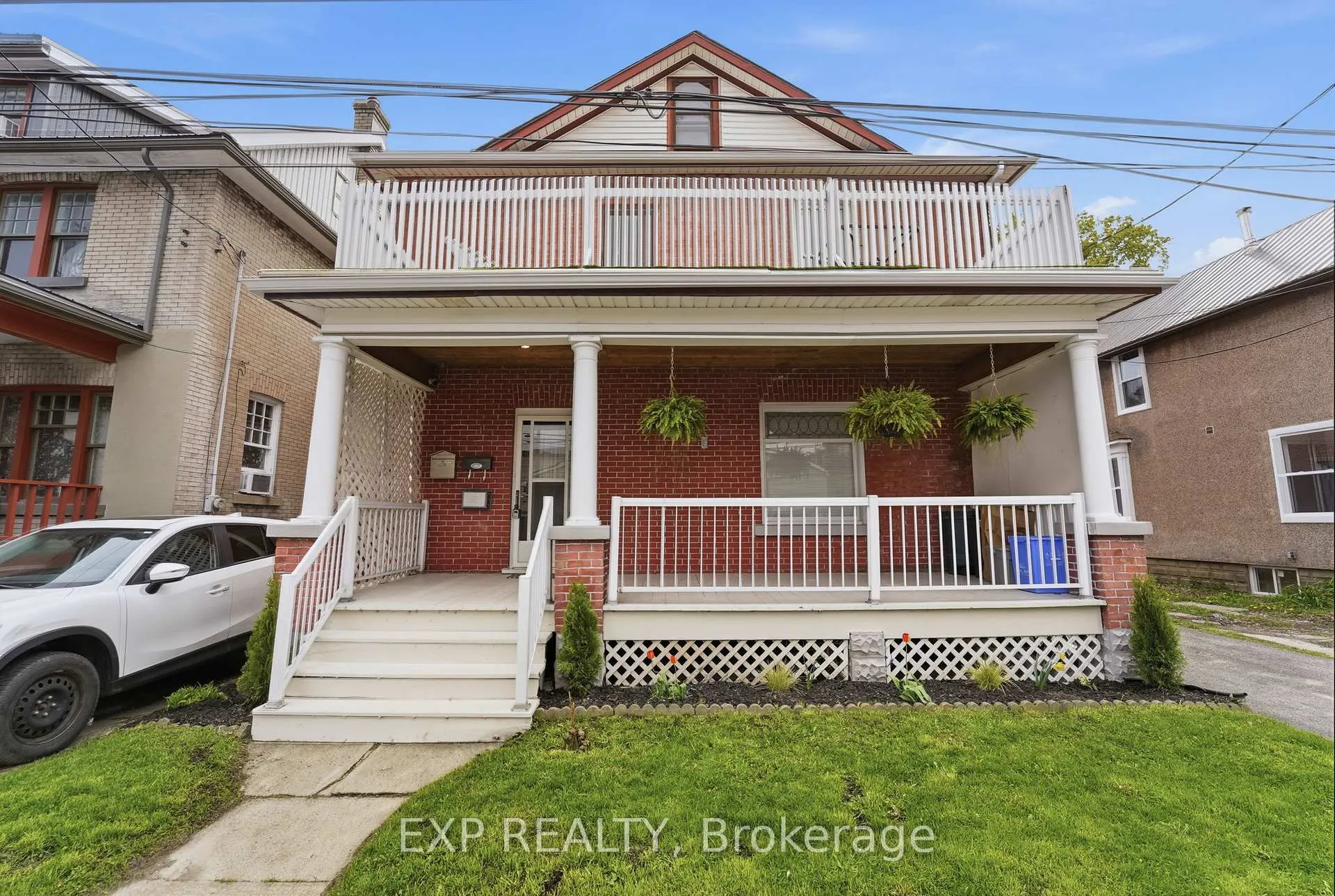 Photo 1 of 15 Avenue Place, Welland, Welland Downtown — HOMEH
