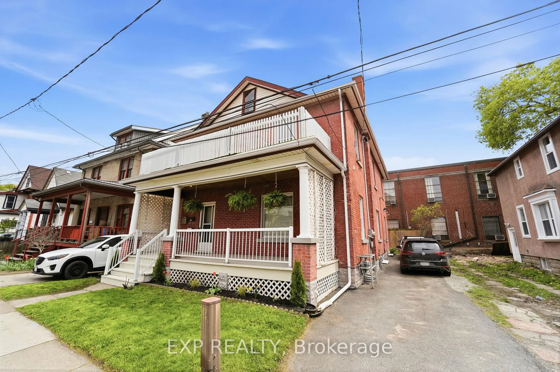 Photo 3 of 15 Avenue Place, Welland, Welland Downtown — HOMEH