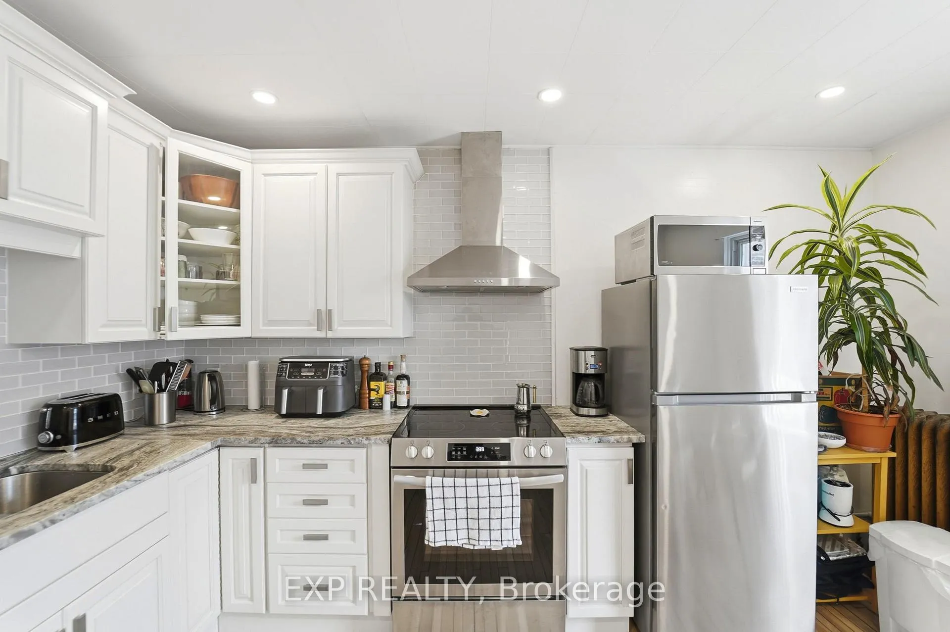 Photo 27 of 15 Avenue Place, Welland, Welland Downtown — HOMEH
