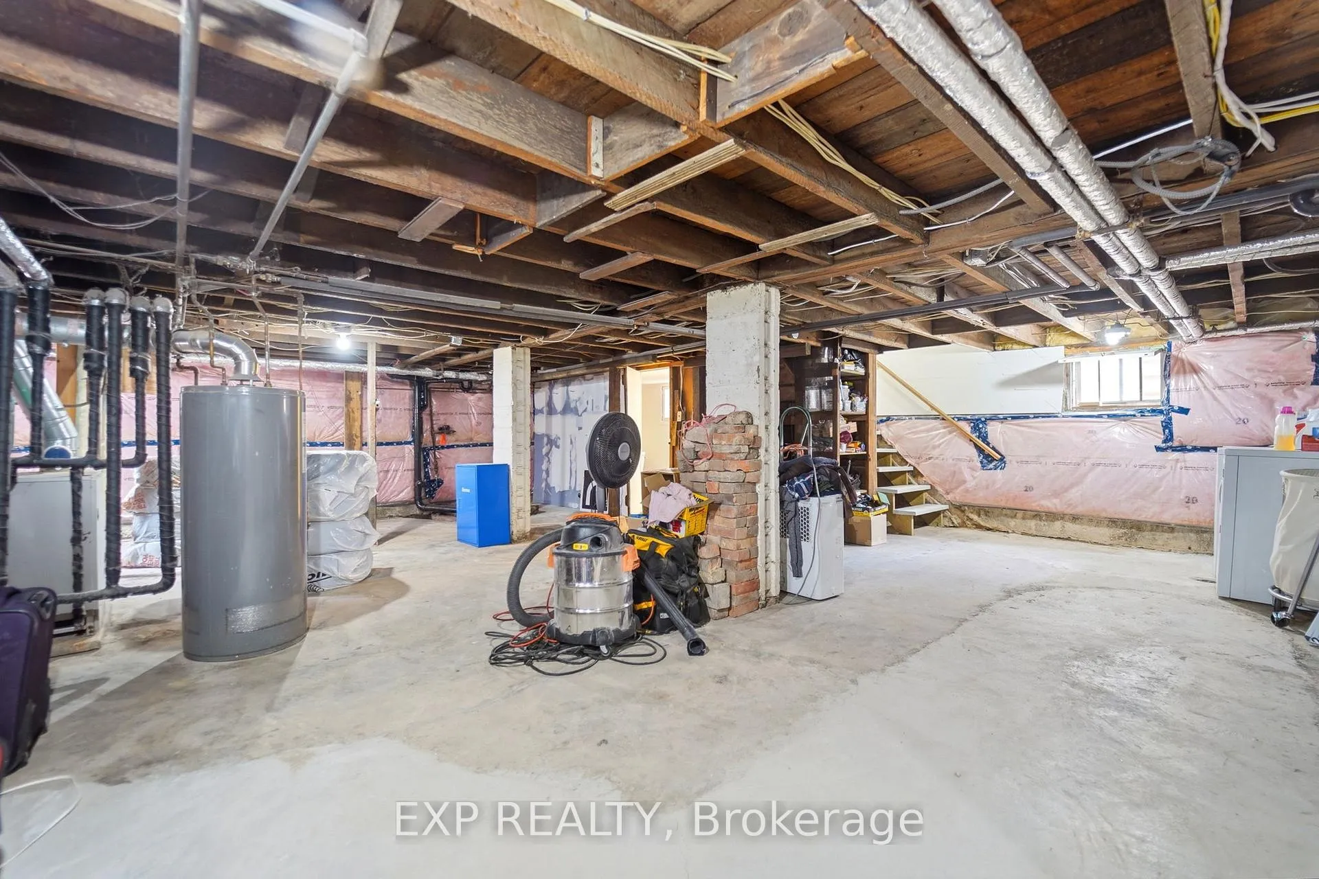 Photo 33 of 15 Avenue Place, Welland, Welland Downtown — HOMEH