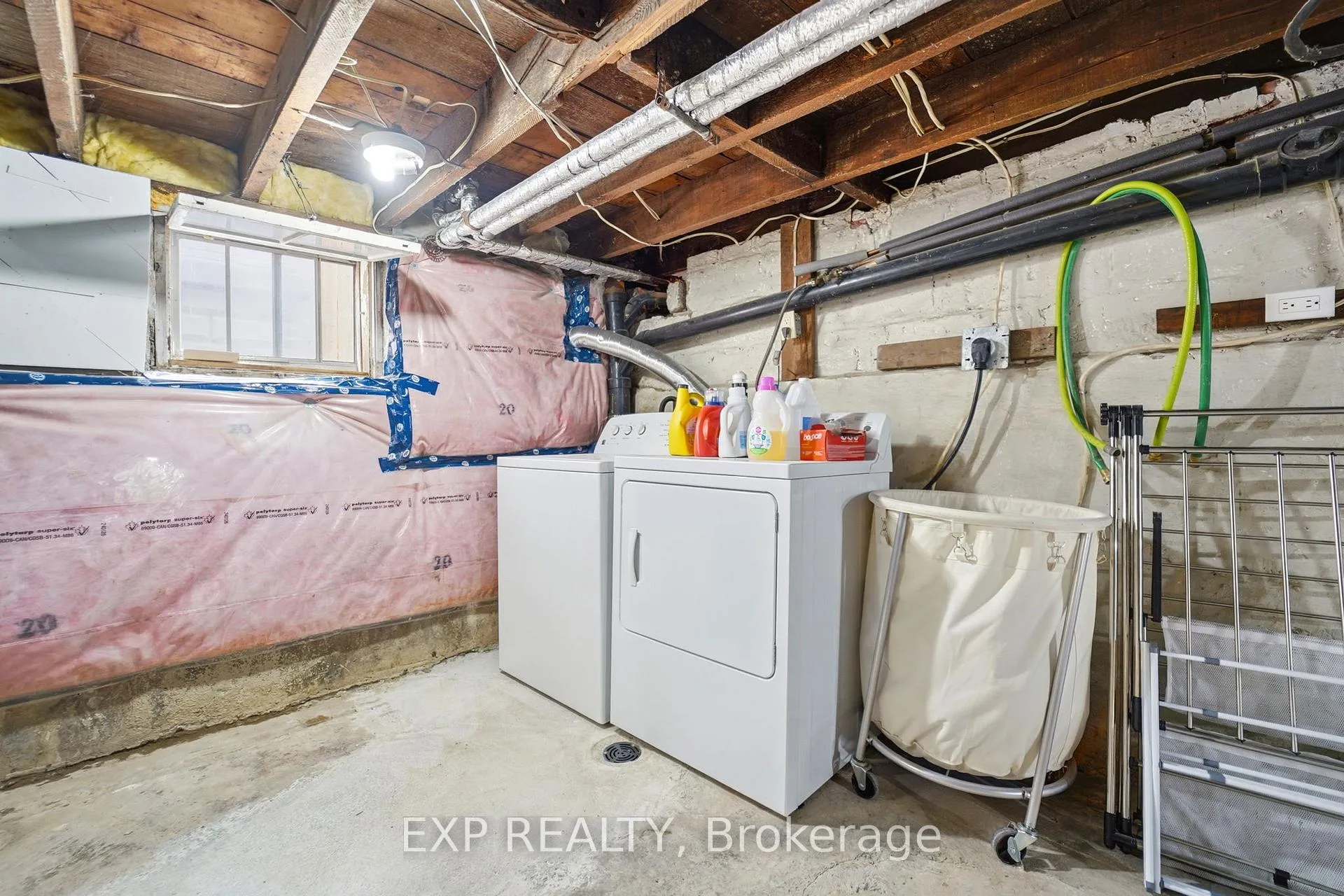 Photo 34 of 15 Avenue Place, Welland, Welland Downtown — HOMEH