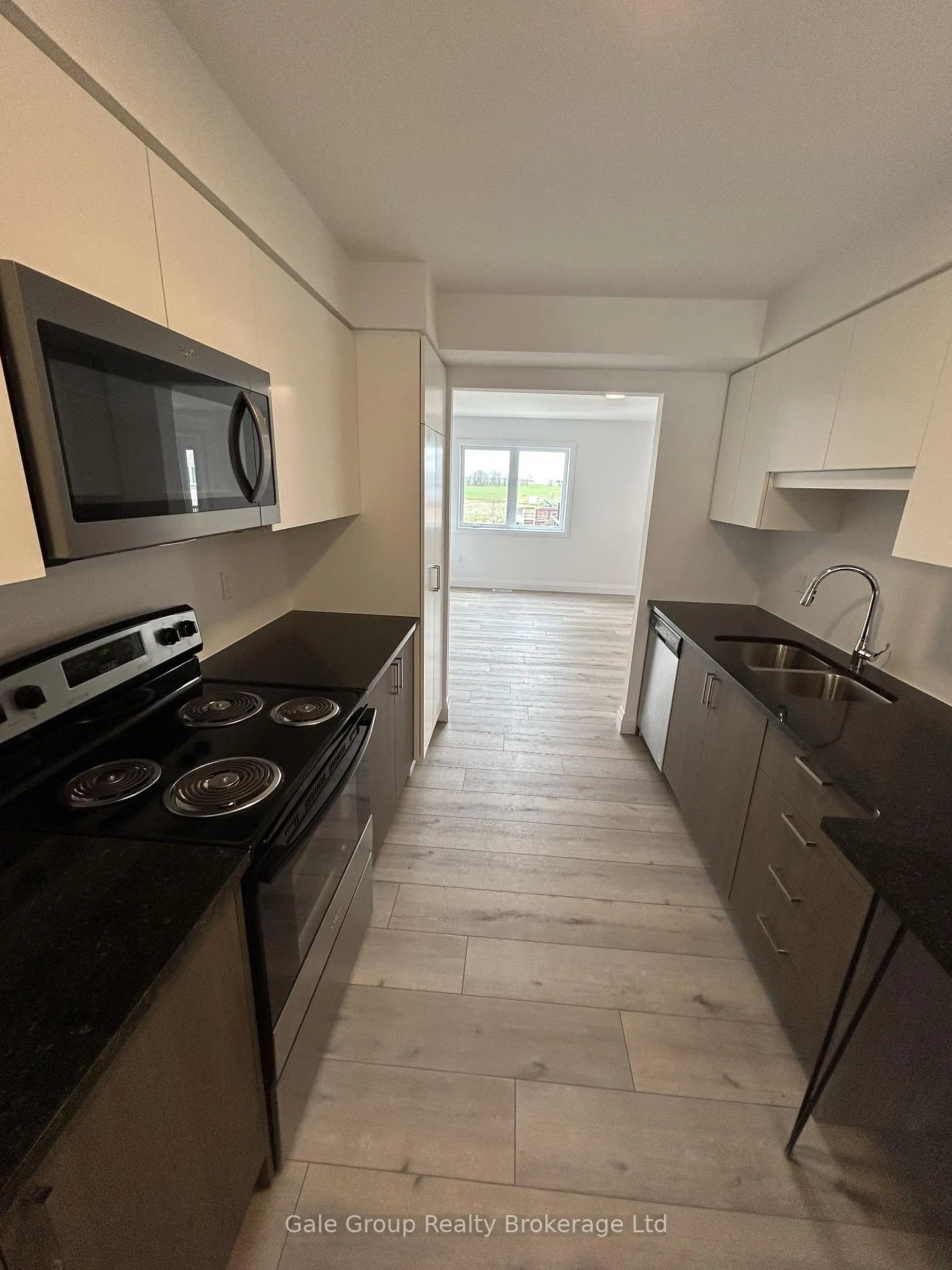 Photo 7 of Unit Main/Upper, 182-7 Bridge Crescent, Minto — HOMEH