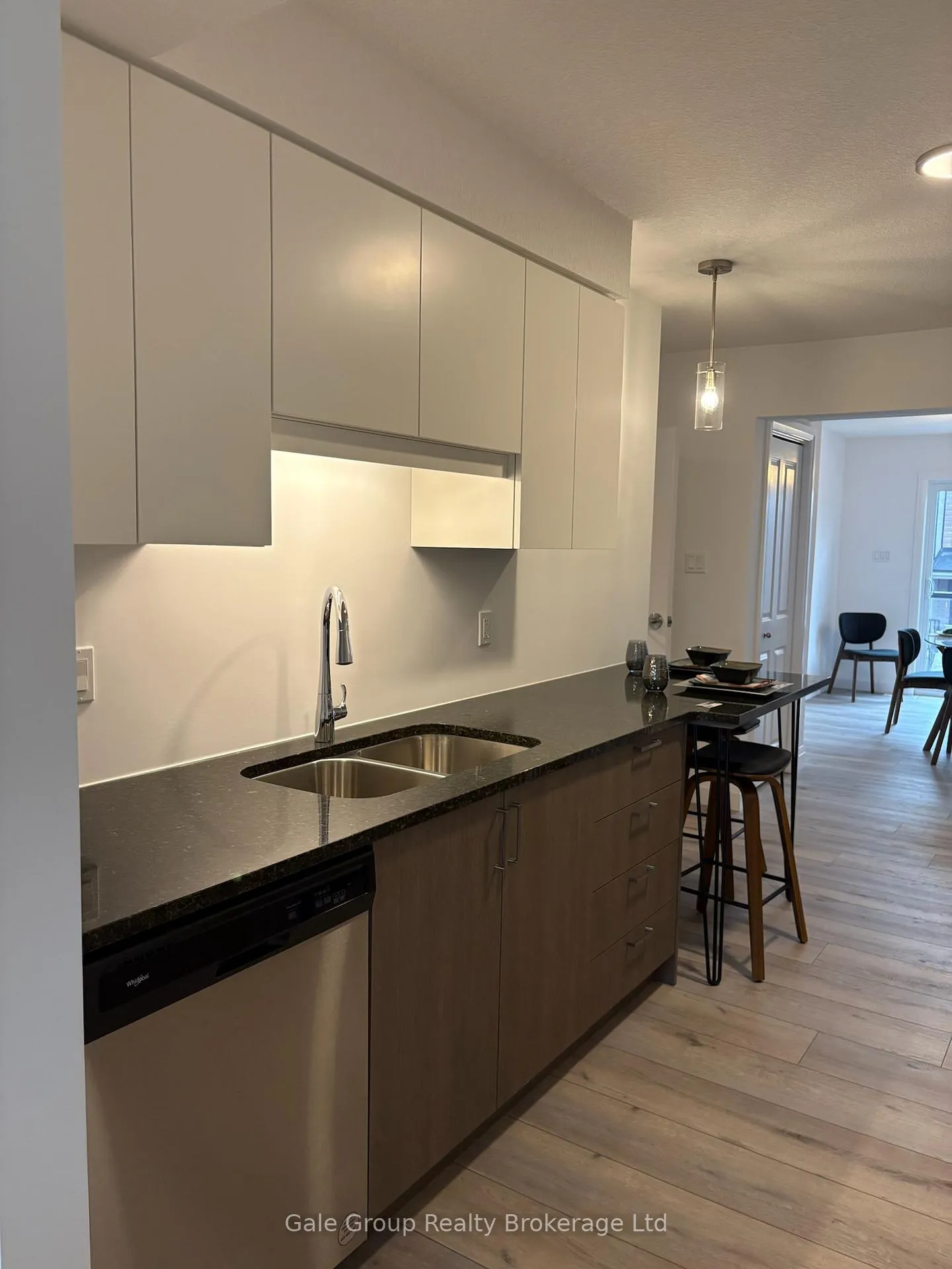 Photo 8 of Unit Main/Upper, 182-7 Bridge Crescent, Minto — HOMEH