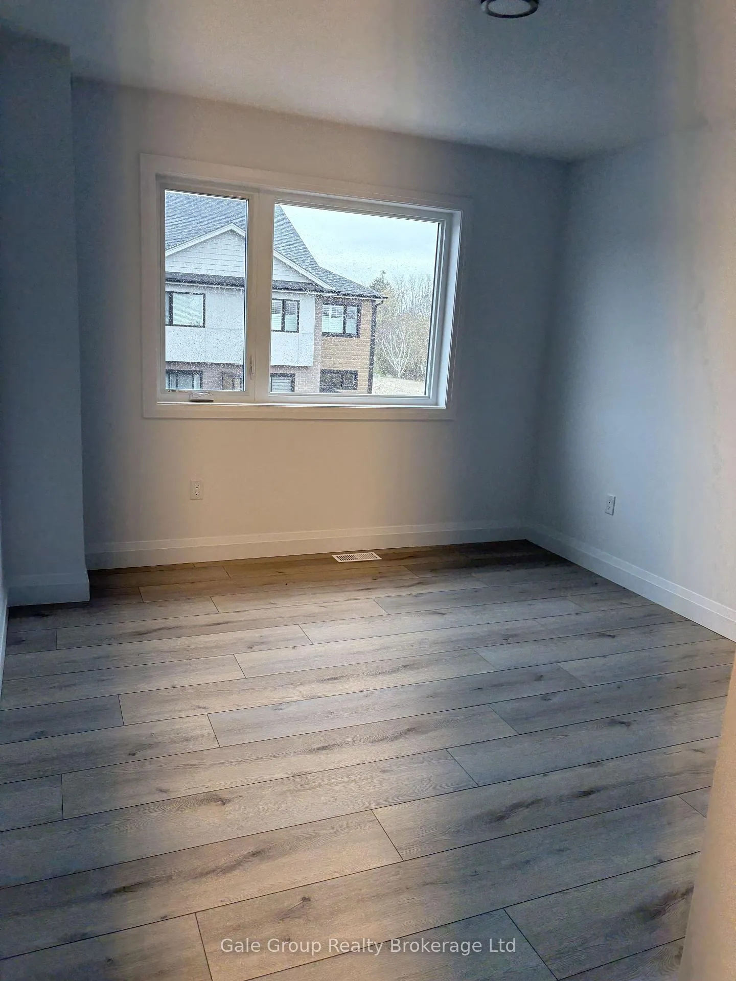 Photo 14 of Unit Main/Upper, 182-7 Bridge Crescent, Minto — HOMEH